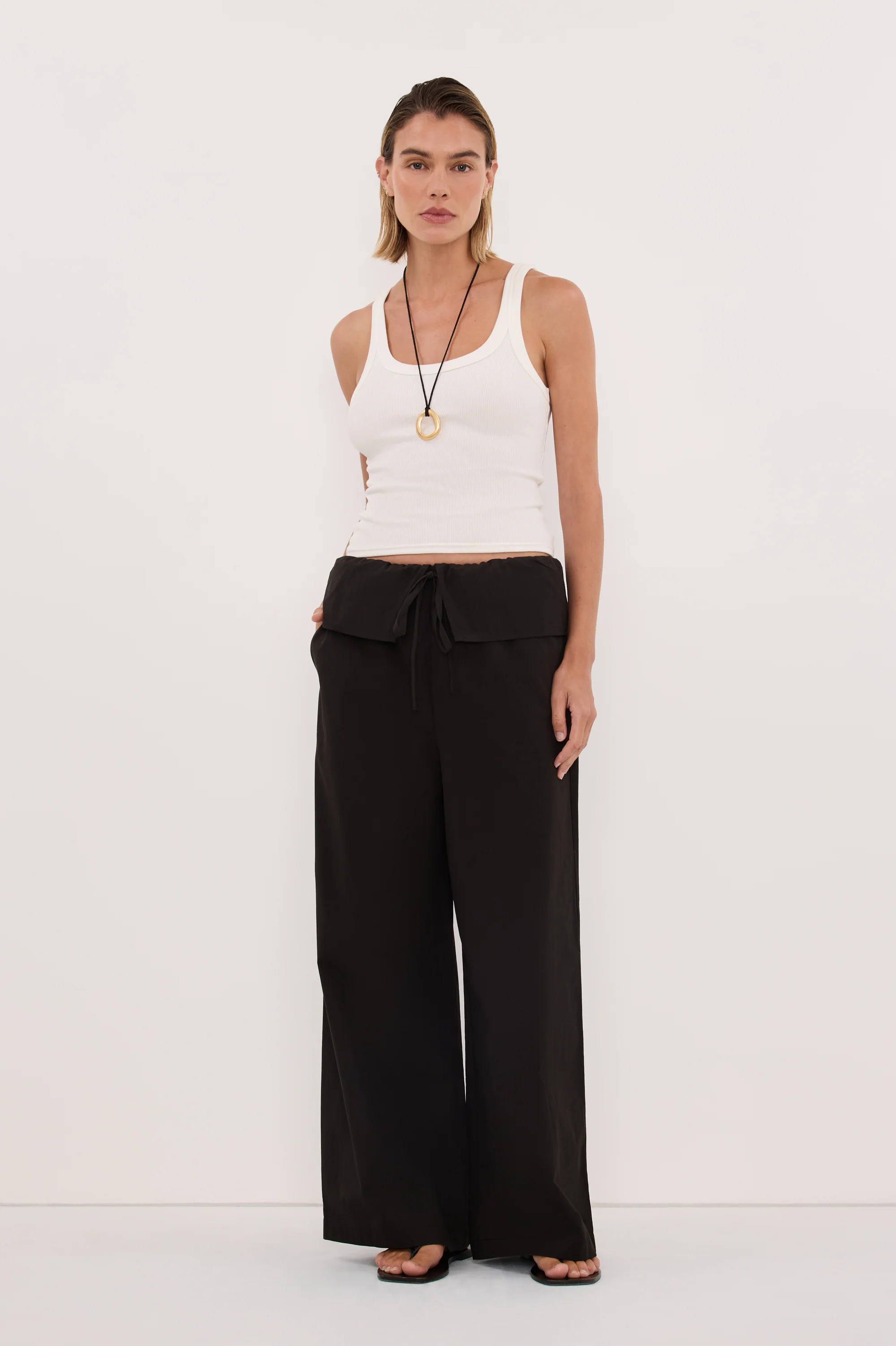 BENTLEE BLACK POPLIN FISHERMAN PANT | DISSH