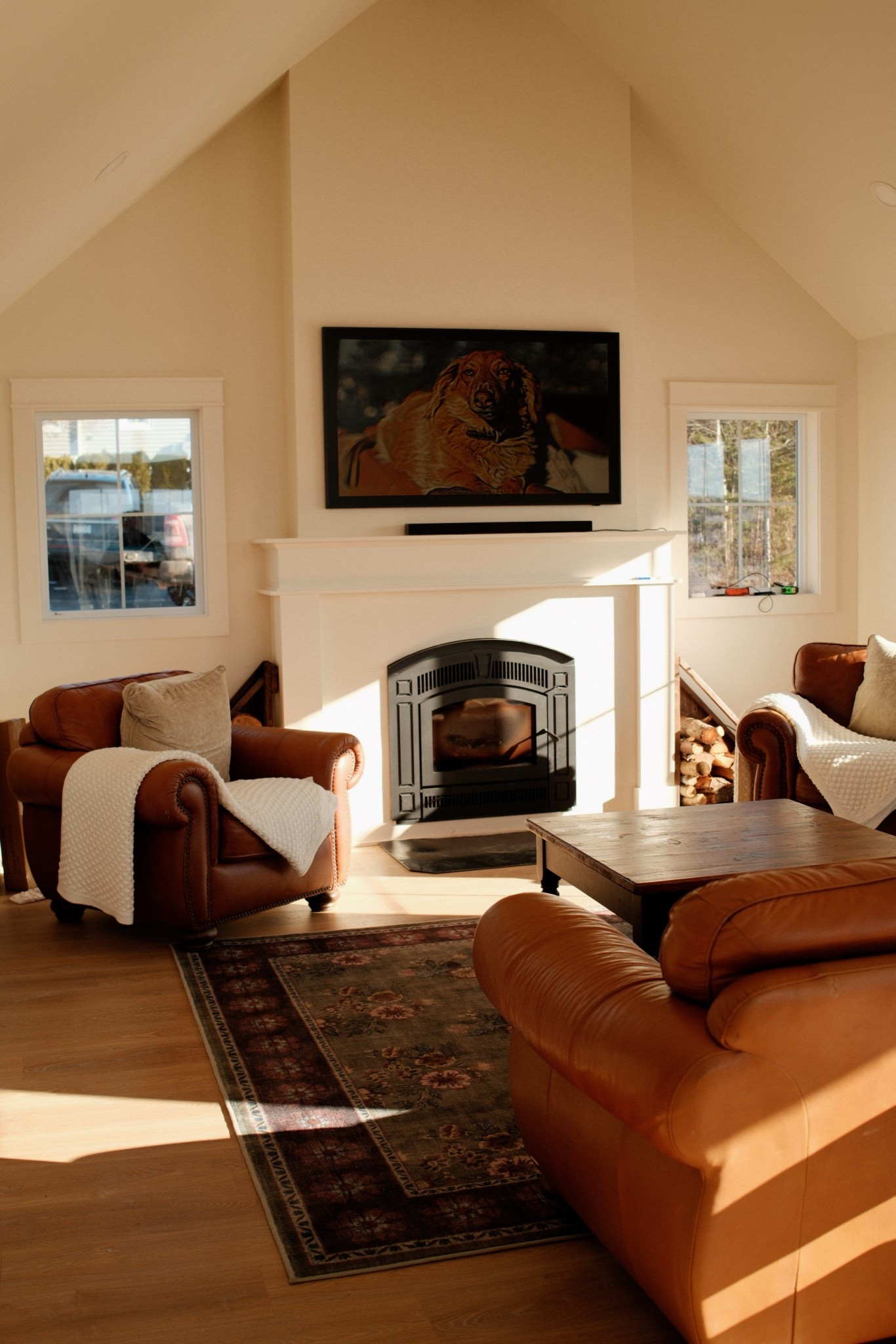 Our new rug and matching runner🪵

#LTKwinter #LTKcanada #LTKhome