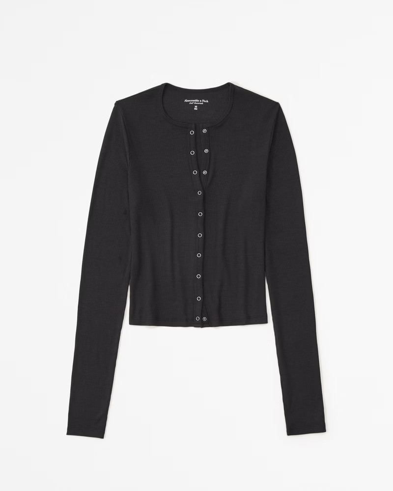 Long-Sleeve Featherweight Rib Cropped Henley | Abercrombie & Fitch (US)