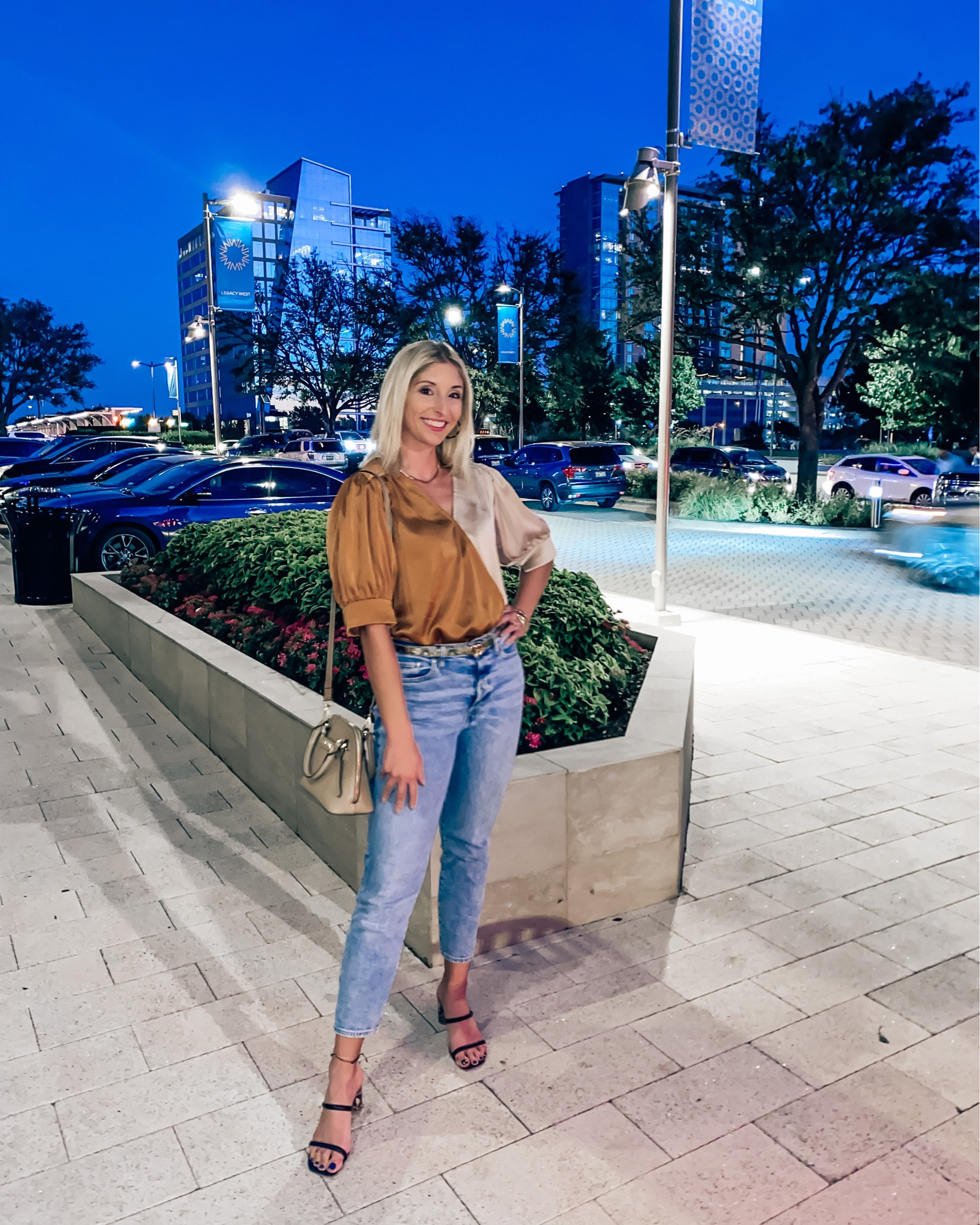 Day 1 of @thearielhartman Trick or Chic clothing challenge. 🎃 31 days of outfits - all things I already own in my closet. Some things I’ll be able to tag & if I can’t I will tag similar options. In last night’s fit the top is from a local boutique so I couldn’t tag. Belt is from brick & mortar boutique! 
Was able to tag almost everything else. Happy Shopping!

#LTKSeasonal #LTKunder100 #LTKshoecrush
