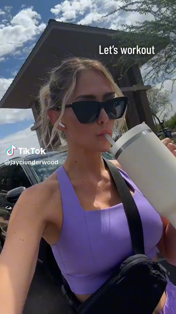 Let’s workout 🏋️‍♀️ 


#LTKFitness #LTKstyletip