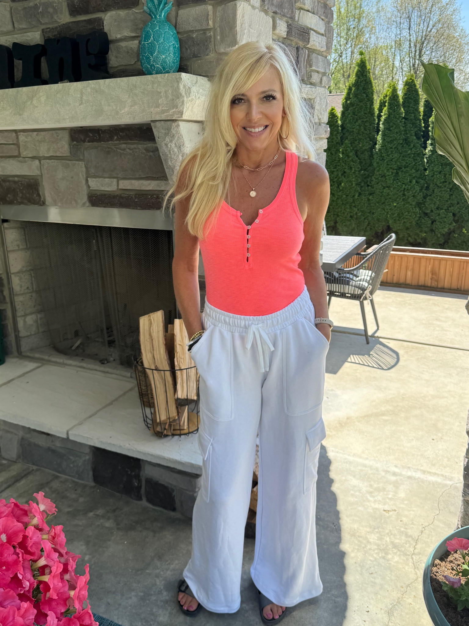 Look at that color! Cute and casual #aerie 

#LTKFindsUnder50 #LTKSaleAlert #LTKStyleTip