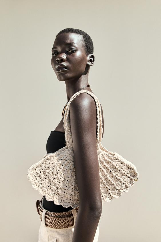 $ 59.90Light beige | 6205/610/111Add to cartAddProduct Measurements
Composition & careCheck in-st... | Zara US