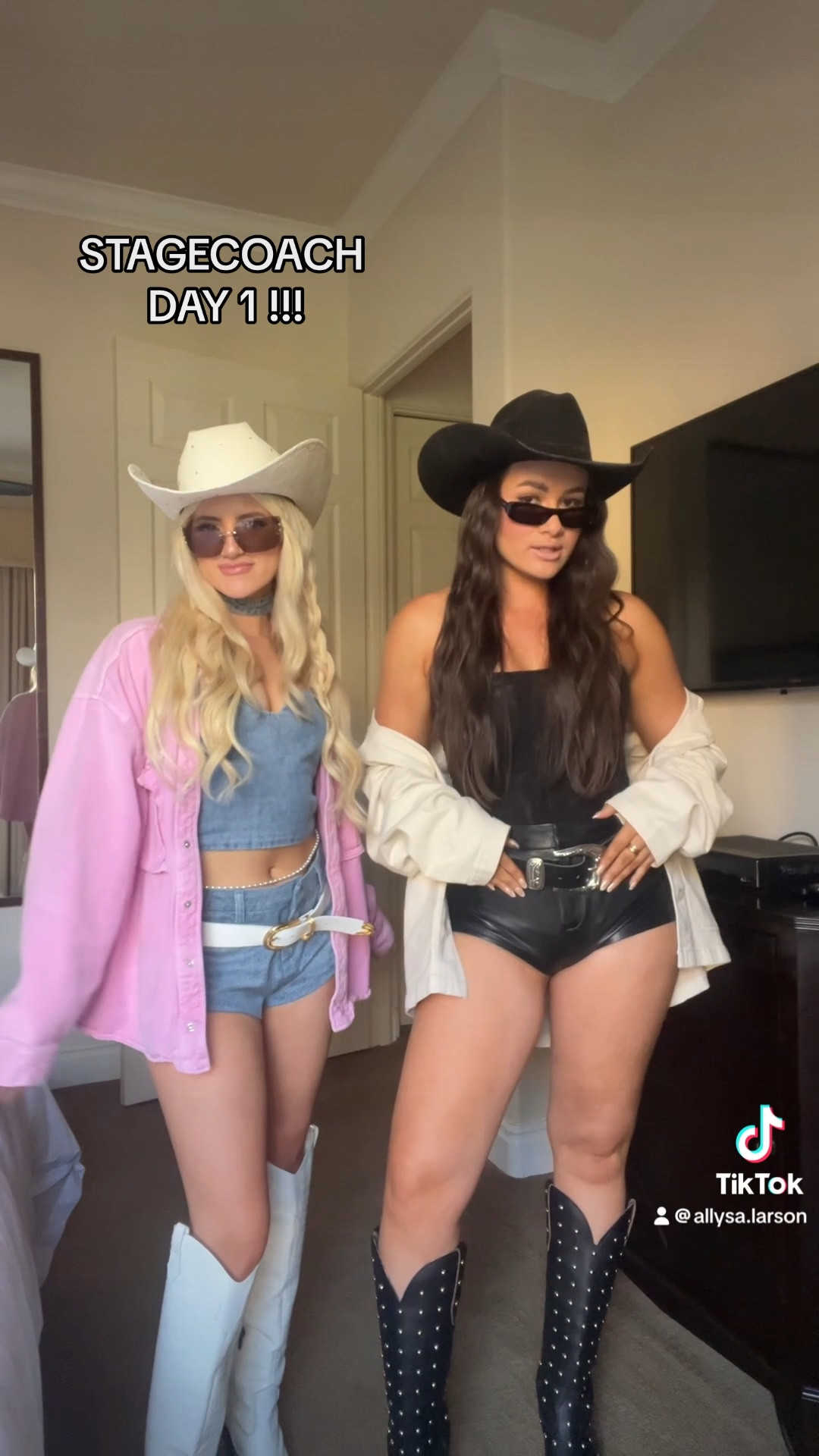 Sharing one of my favorite festival outfits from Stagecoach - love these leather hot shorts! 

#LTKFestival #LTKootd #LTKSeasonal