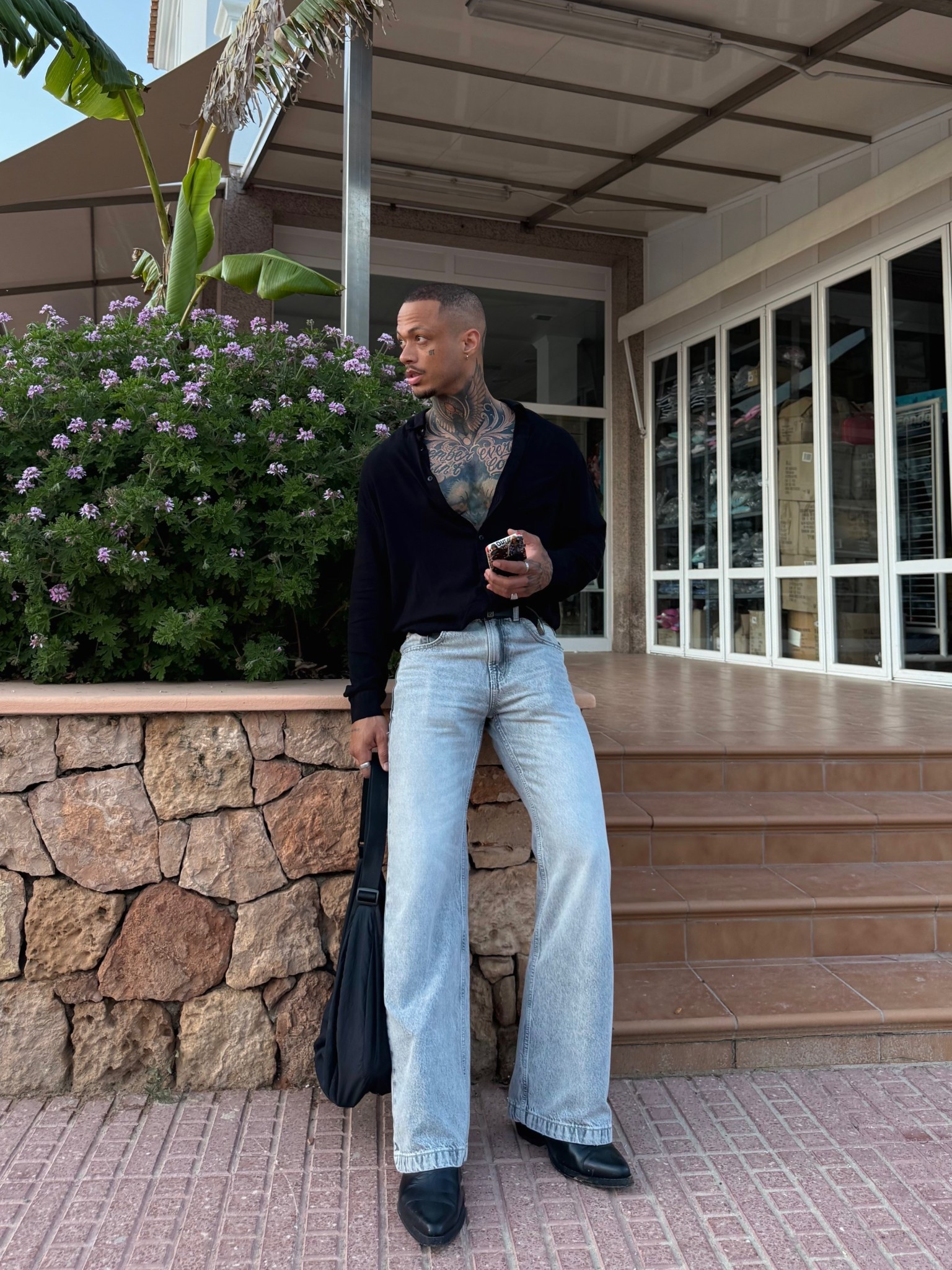 Flared Jeans summer look #bootcut #flared #hemd #stiefel #boots #cowboyy

#LTKherren #LTKstyletip #LTKdeutschland