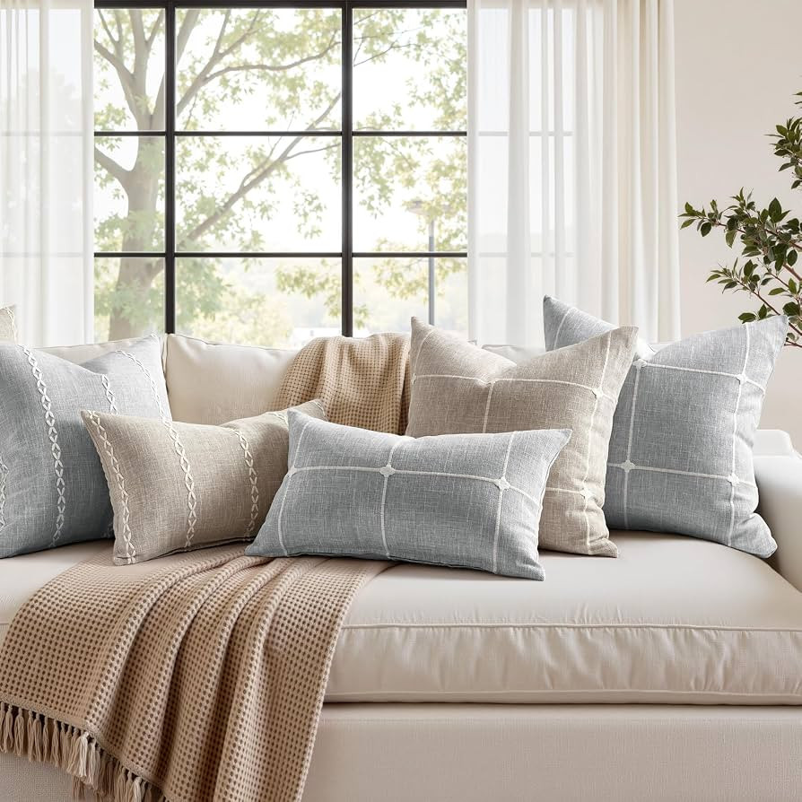 HOMEIDEAS Decorative Plaid Throw Pillow Covers 18x18 Set of 2 | Amazon (US)