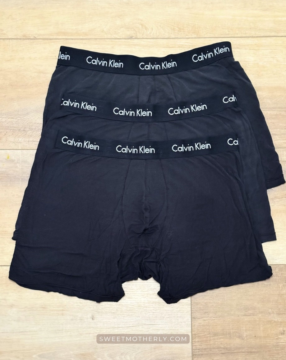 Snag this 3-pack of CK 100% cotton boxer briefs for 40% off now and put them aside for Father's Day!

men’s cotton boxers
soft knit underwear
breathable boxer briefs
men’s lounge shorts
moisture wicking boxers
stretch comfort underwear
everyday men’s basics
relaxed fit boxers
men’s sleep essentials

#LTKSaleAlert #LTKSeasonal