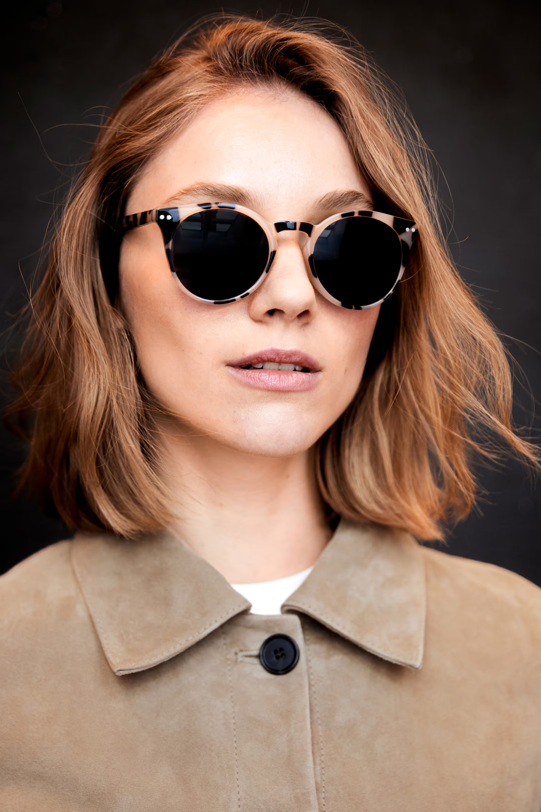 Classic Round Frame Sunglasses - Beige - Ladies | H&M GB | H&M (UK, MY, IN, SG, PH, TW, HK)