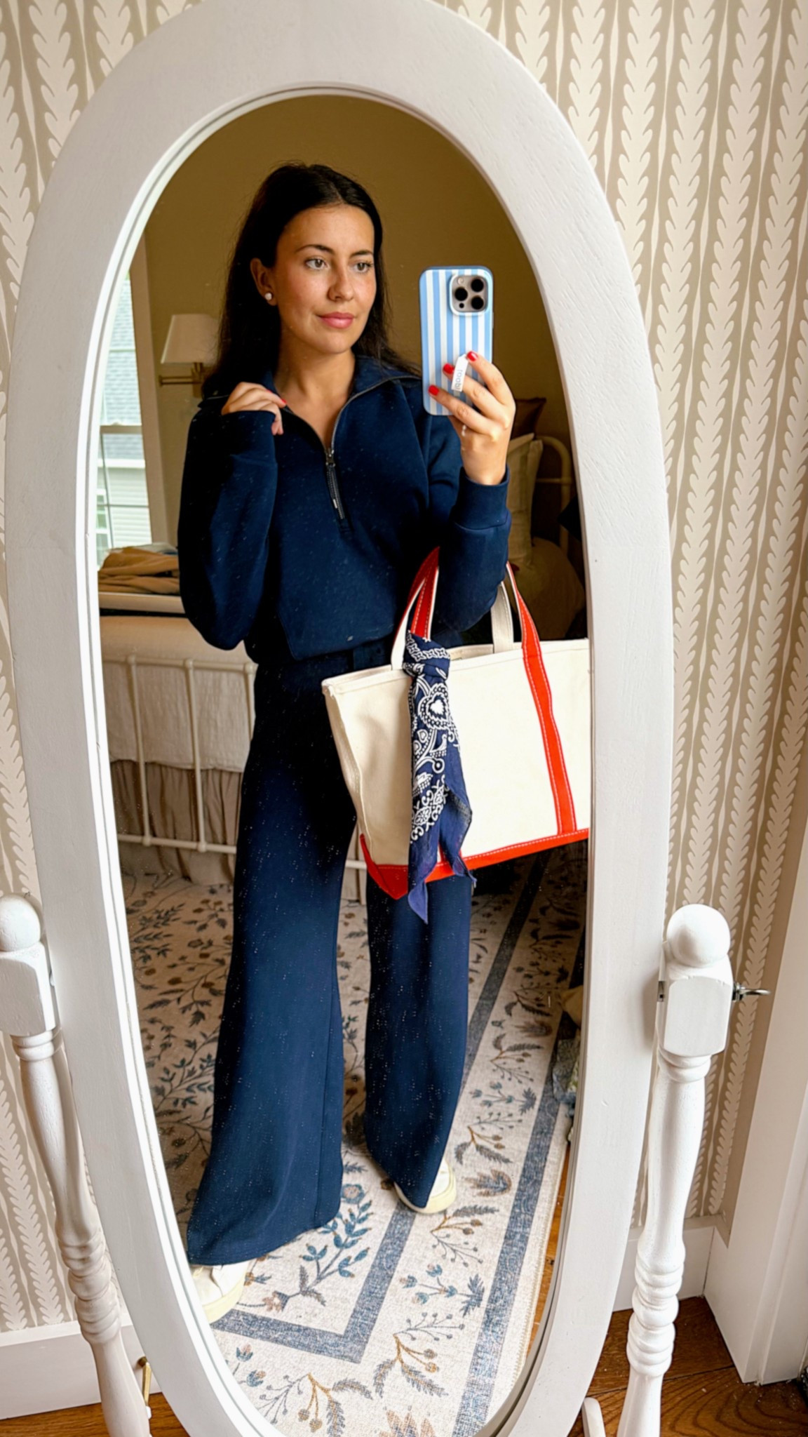 Go-to travel look- use code ABIGAILXSPANX for 15% off first order + free shipping (excluding sales) 💙