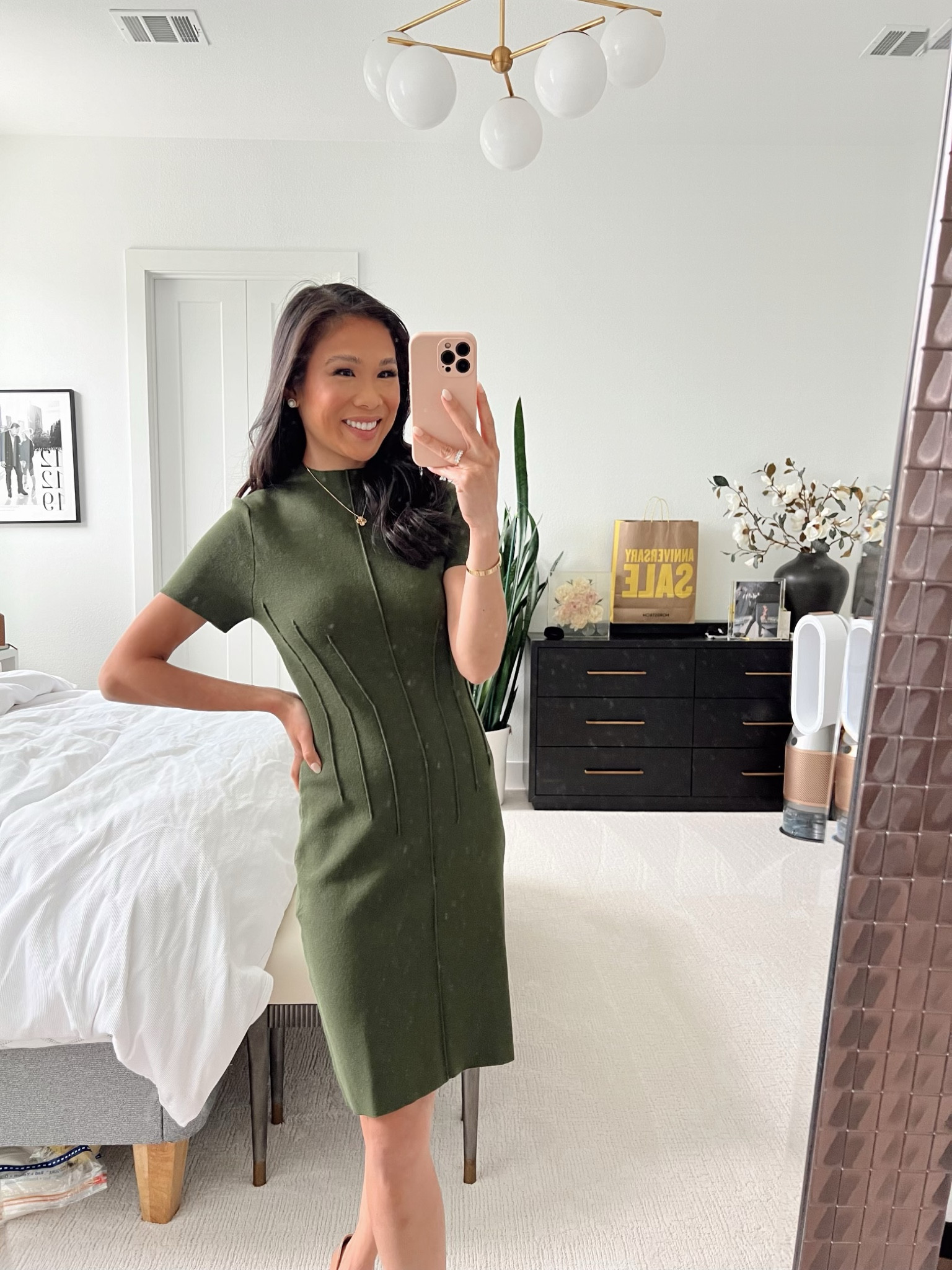 Fitted sheath dress perfect for workwear or date night in size XS and is on sale for 40% off as part of the Nordstrom Anniversary Sale! 

#LTKStyleTip #LTKWorkwear #LTKxNSale