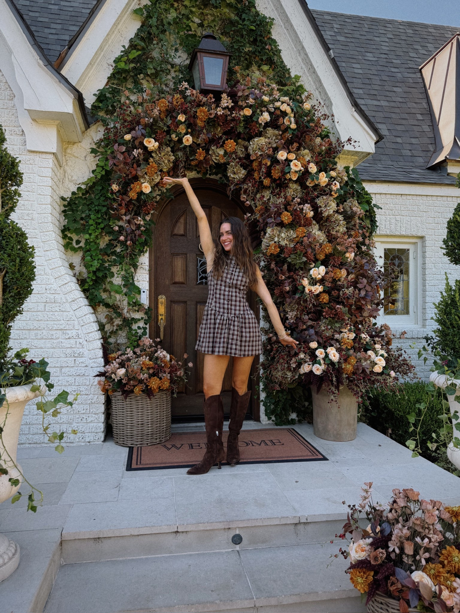 OOTD - as seen in fall porch reveal🍂🤎


#LTKSeasonal #LTKootd