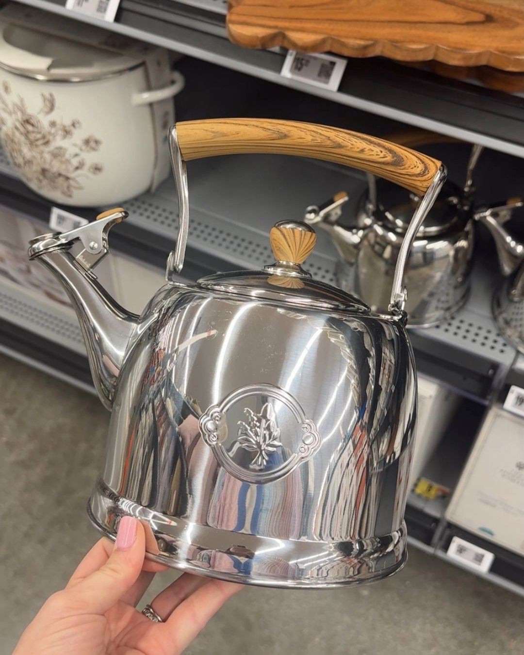 Tea kettle, kitchen decor

#LTKHome #LTKStyleTip #LTKFindsUnder50