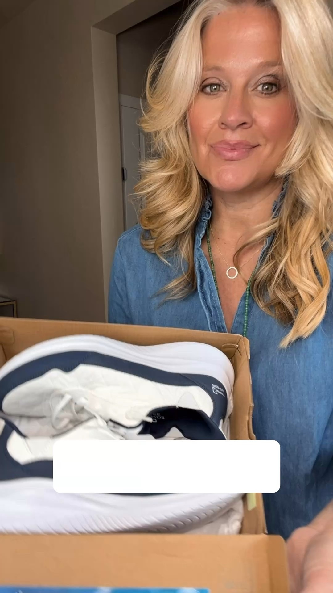 ✨Tap the bell, save and ❤️ start here over 40 fashion, midlife style, midsize fashion and luxury looks for less.  

Run tts

These are the fall sneakers to grab before your size disappears. Hands-free slip-on, memory foam comfort, machine washable and under $35. I’d buy them again without thinking.

Comment COMFY and I’ll send you the link. 👟

👑 Helping you look good, feel good.-Lindsey Denver   Check back daily for belly-friendly style, confidence, and Outfit Physics™.

#LTKOver40 #LTKSaleAlert #LTKMidsize