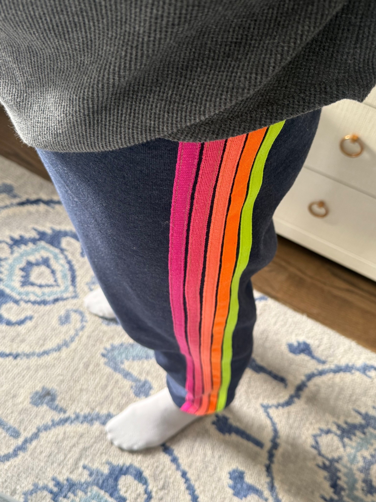 20% off all Aviator Nation for Valentine's Day! These are my go-to sweatpants and sweatshirts for the weekend. SO warm and cozy and super cute. LOVE the new Valentine's Day collection!!!  

#LTKSaleAlert #LTKValentine #LTKootd