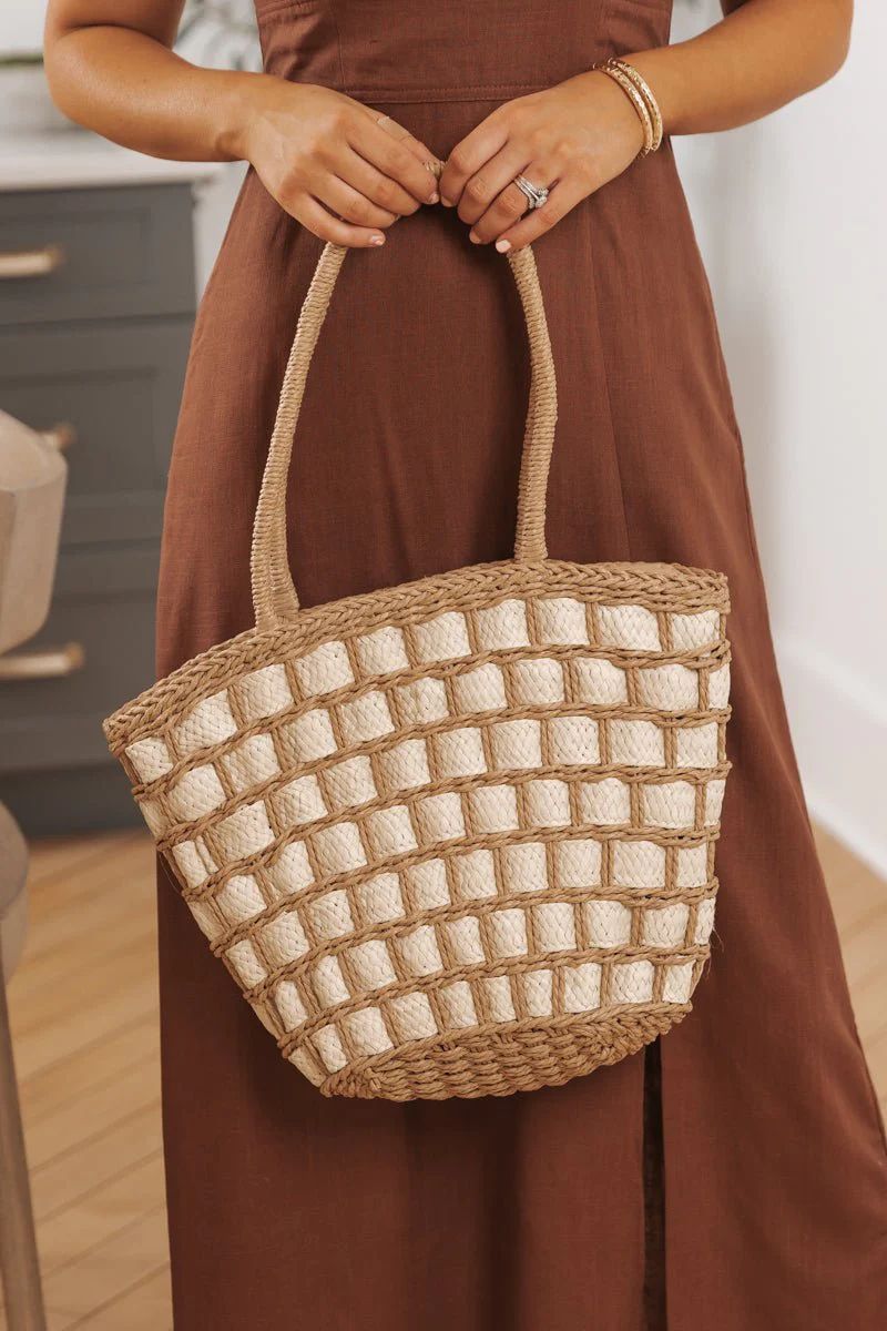 Taupe Two Tone Straw Tote Bag | Magnolia Boutique