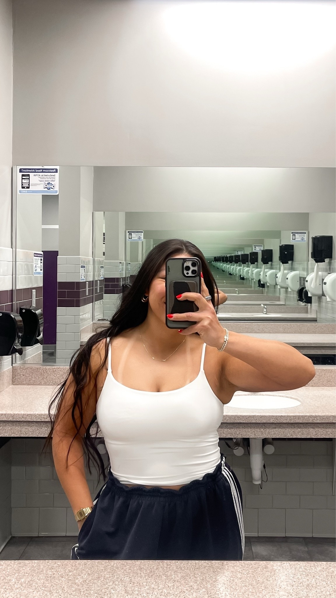 she’s defrosting just in time for summer! 🤍🌸

newest addiction is collecting vintage pieces from the thrift store, and these adidas pants are chef’s kiss 🤌🏼

@oneractive strappy mid tank top 

#gymfit #gymoutfit #gymootd