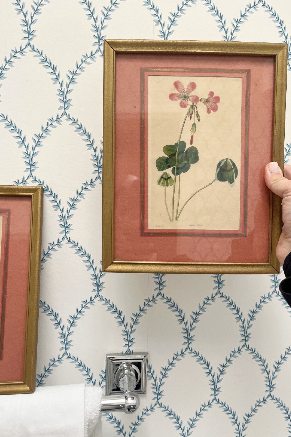 Linking my wallpaper 

#LTKHome #LTKSaleAlert