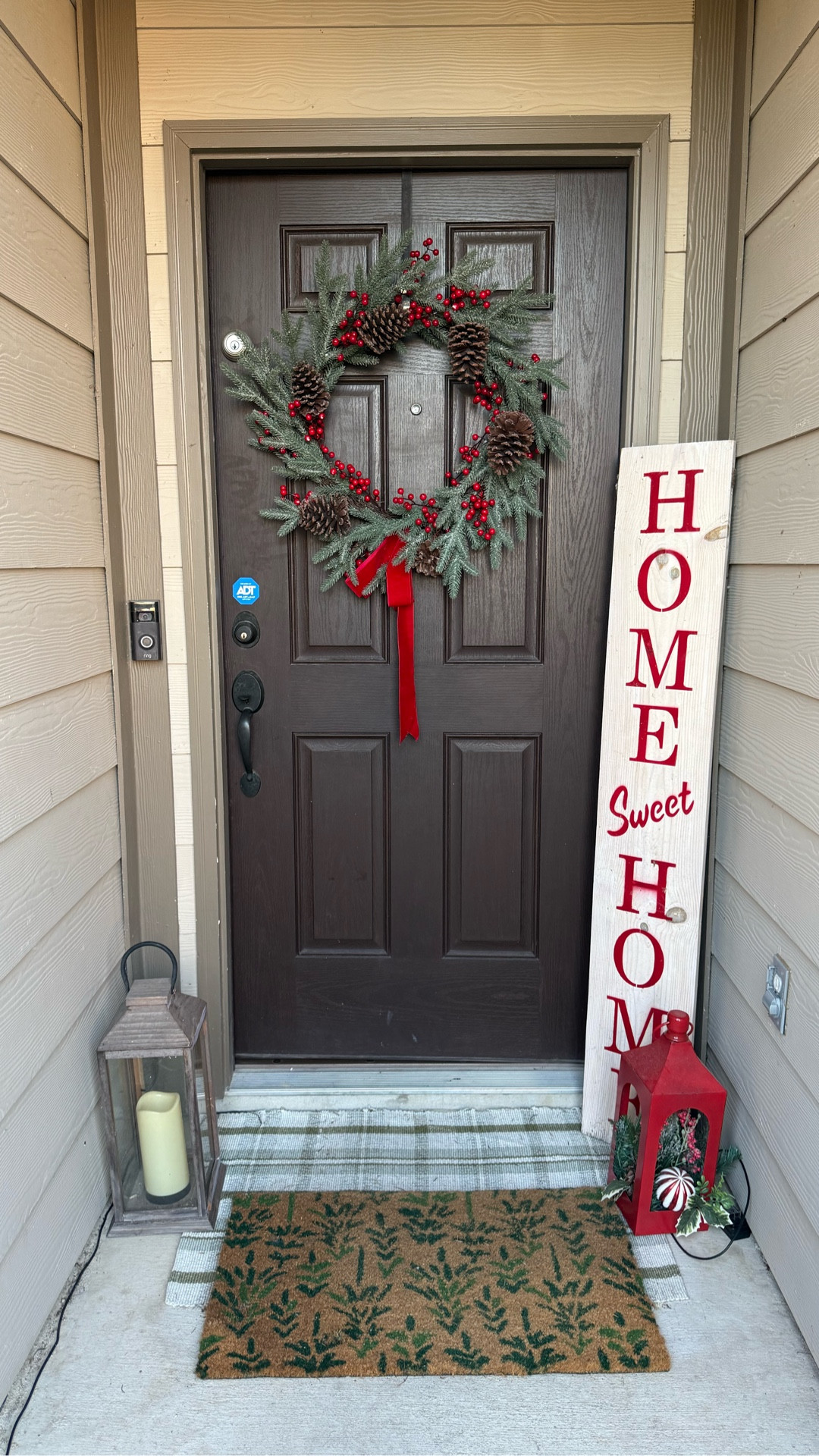 Festive times at the Benway home 🎄✨
The lights are twinkling, the plaid is out, and our home is feeling extra warm and cozy this season. ❤️#LTKDecor #FestiveHome #LTKFinds #CozyVibes #LTKStyle


#LTKHoliday #LTKSeasonal #LTKHome