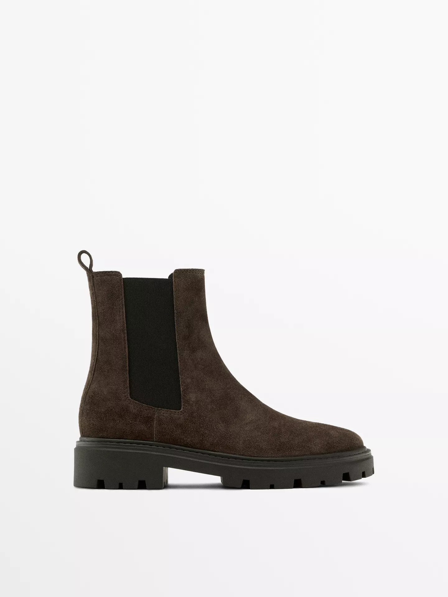 FLAT CHELSEA BOOTS WITH TRACK SOLE | Massimo Dutti US