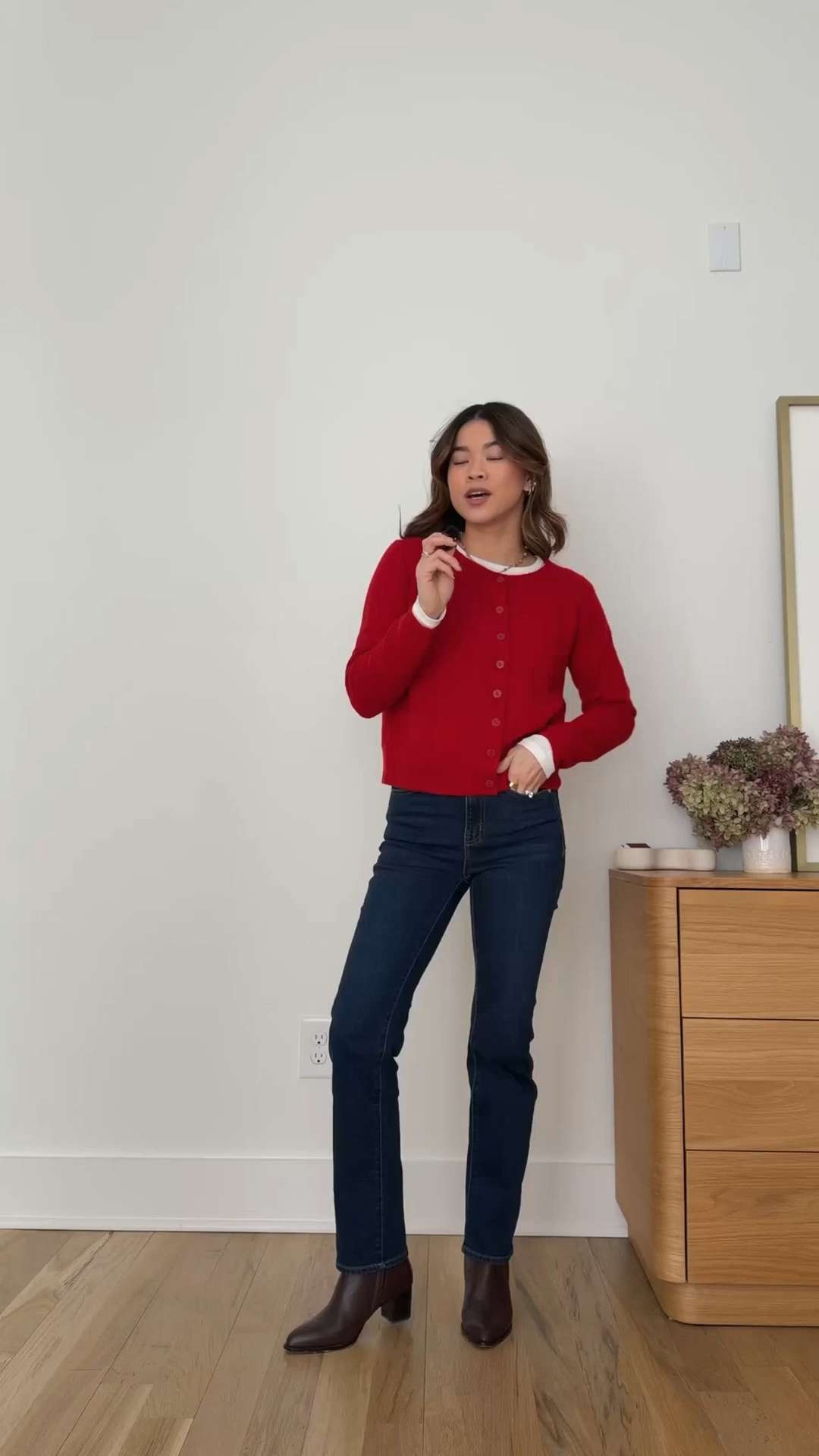   Sizing info:
•cardigan size XS
• white tee size XS
• jeans size 24 in a 28in inseam in midnight blue 

petite fashion, get dressed with me, outfit inspiration, ootd, nashville outfit, Nashville influencer, petite style, vacation style, casual outfits, mom style, petite pants, spring outfits, spring outfit info, spring pants, spring outfit idea, spring top, spring bag, spring sweater, spring shoes, winter outfit, winter pants, winter outfit inpso, winter outfit idea, winter top, winter style, winter sweater, cozy sweater, cold weather sweater,  jeans, quince jeans, dark wash denim, quince, 

 

#LTKWorkwear #LTKootd #LTKPetite