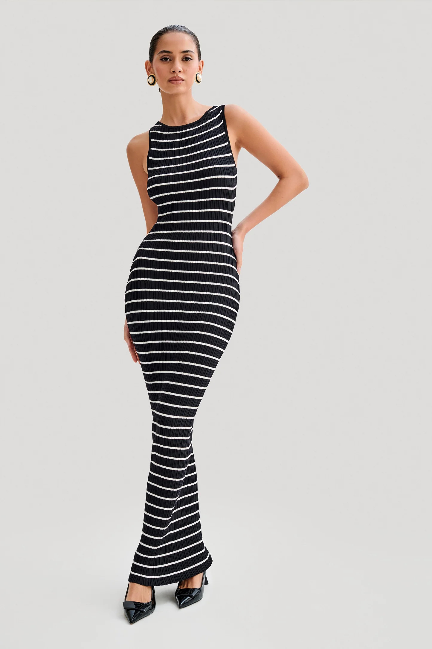 Seema Sleeveless Knit Maxi Dress - Black | MESHKI US