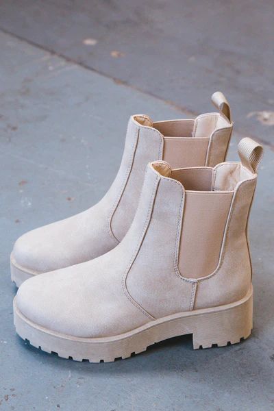 Maps Buck Lug Sole Boot, Natural | Dirty Laundry | North & Main Clothing Company