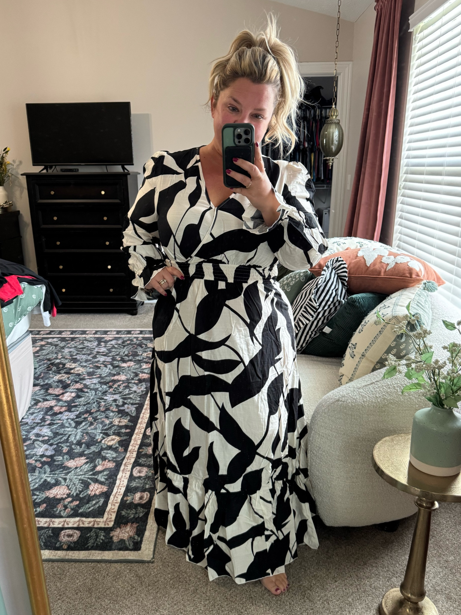 Welp. I found it. THE dress. The dress that will literally transition you into any season!!! Fall? Grab some ballet flats. Winter? Throw on some booties & add a jacket. Spring? Perfect, grab the wedges. Summer? Yep, light weight enough to grab your flip flops too!! I’m 5’2” size 16, wearing an XL here!

#LTKPlusSize #LTKVideo #LTKFindsUnder50
