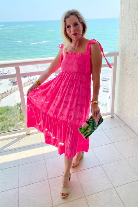 Perfect dress for spring and summer. I bought this maxi dress for a wedding and I've worn it several times since the wedding. It is so comfy and looks great on everyone!🩷

#LTKparties #LTKSeasonal #LTKwedding