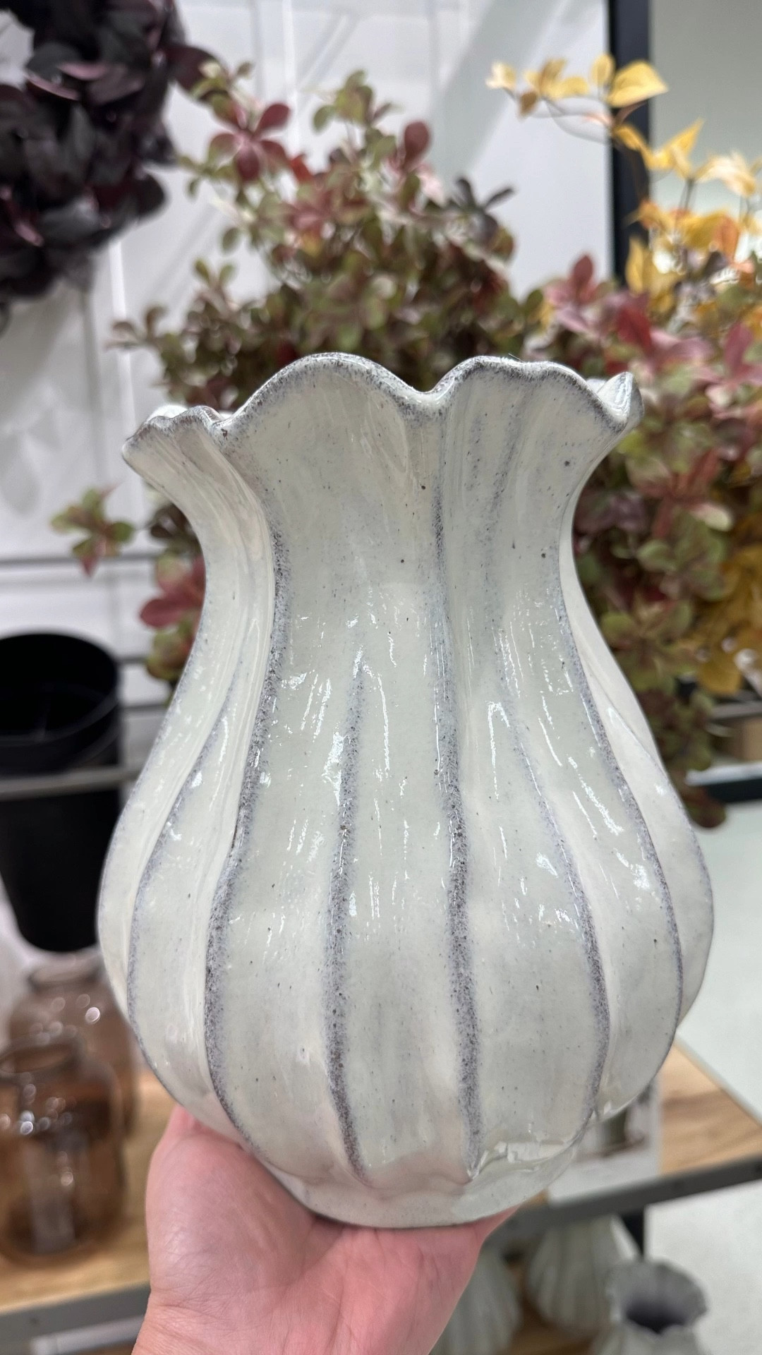 Hearth & Hand fall 2025 🍂🍃

Hearth & hand vases 
Fall floral 
Target fall must haves 

#LTKHome #LTKSeasonal #LTKStyleTip