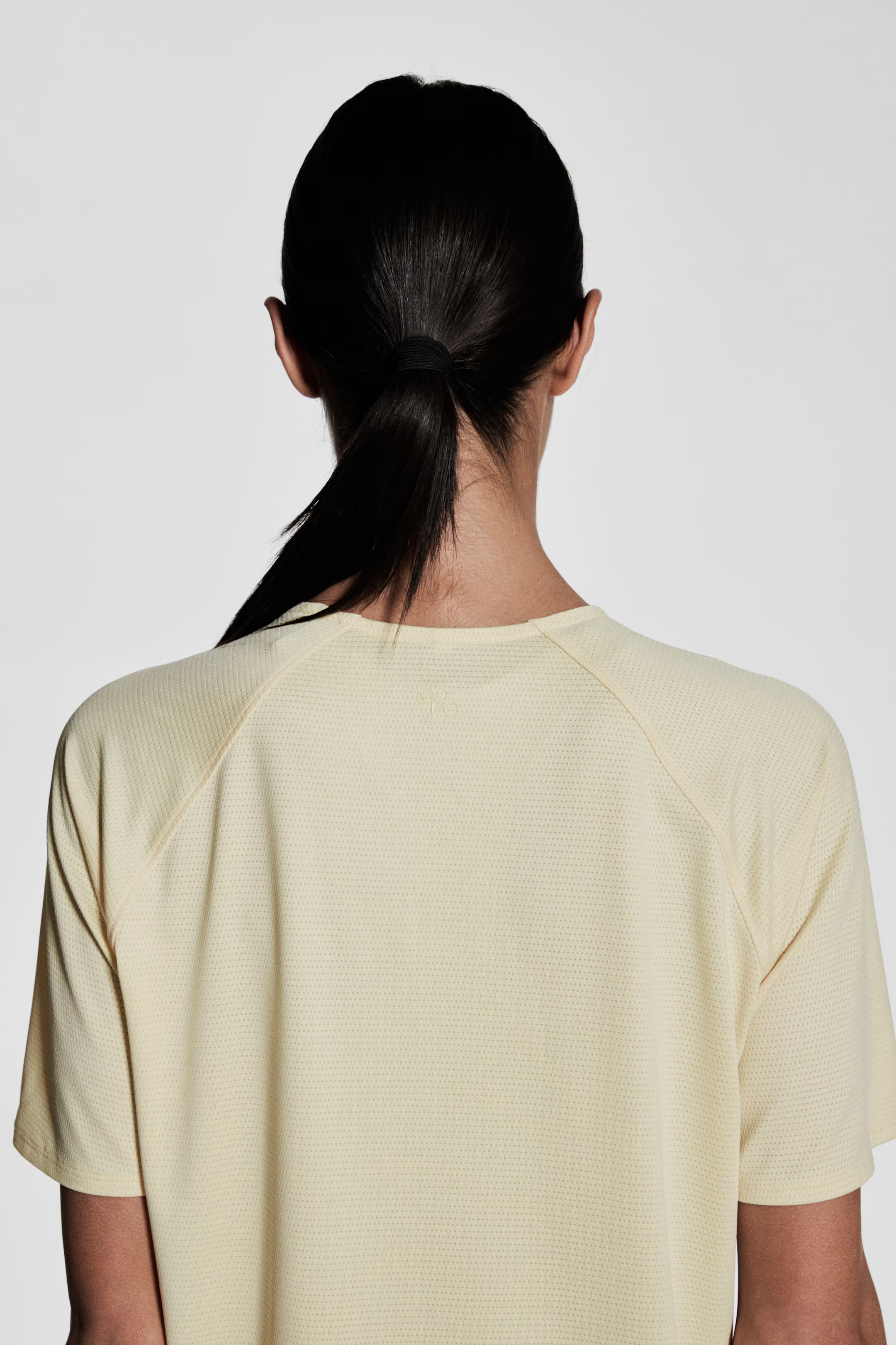 Sportshirt mit DryMove™ | H&M (DE, AT, CH, NL, FI)