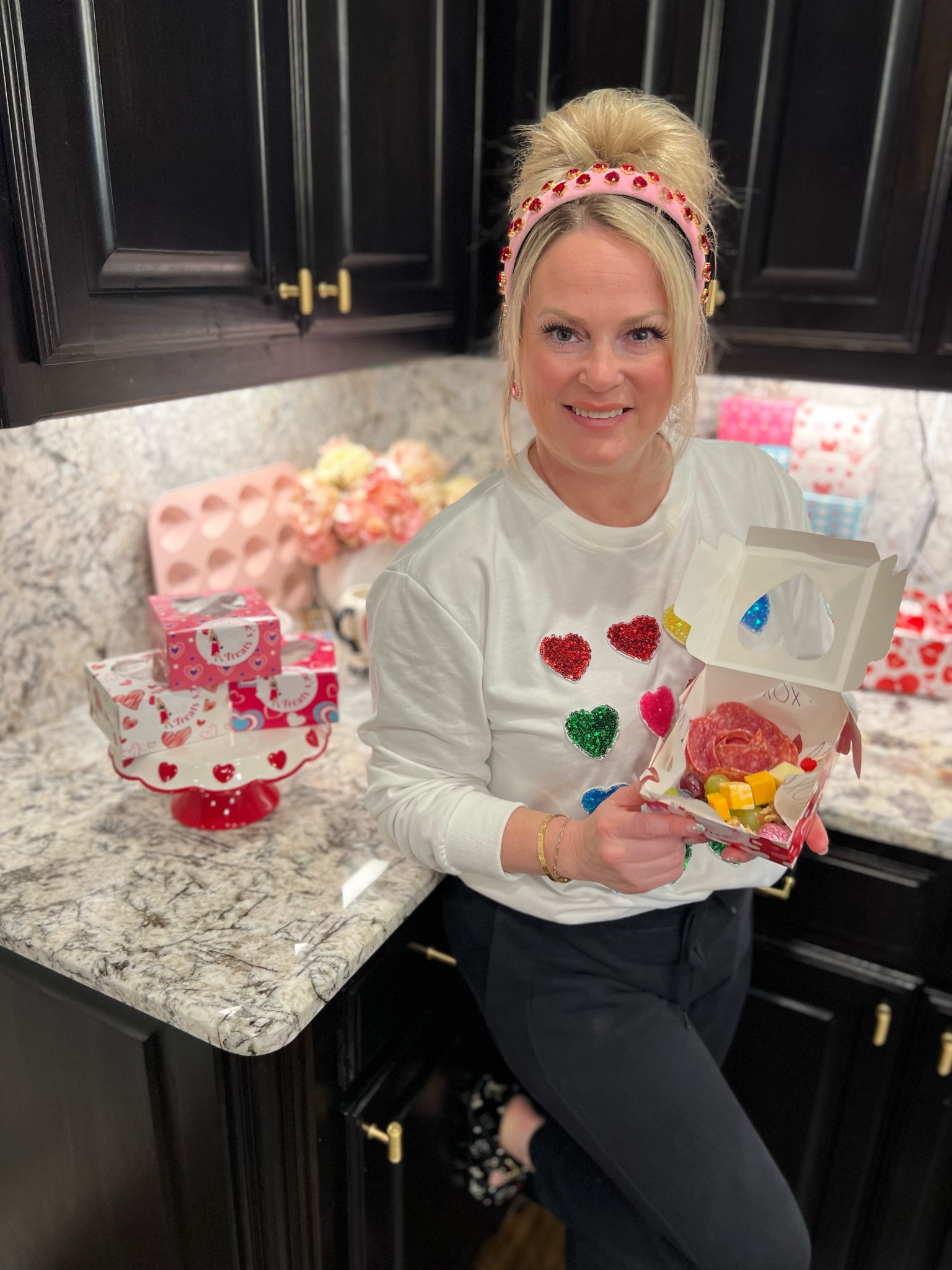 Mini Charcuterie treat boxes! What could be cuter this Valentine’s Day!💋❤️

#LTKFind #LTKhome #LTKSeasonal