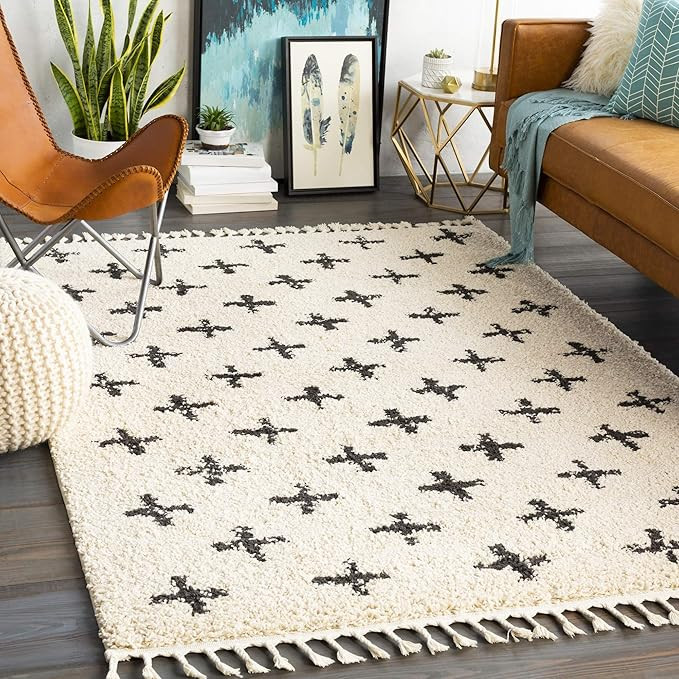 Artistic Weavers Olinda Swiss Cross Shag Area Rug, 3'11" x 5'7", Charcoal/Beige | Amazon (US)