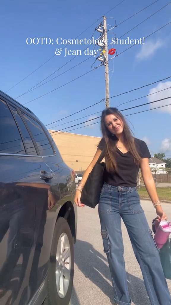 Cosmetology OOTD✨ we loooove Jean day!👖✨
 

#LTKBeauty #LTKStyleTip #LTKFindsUnder100
