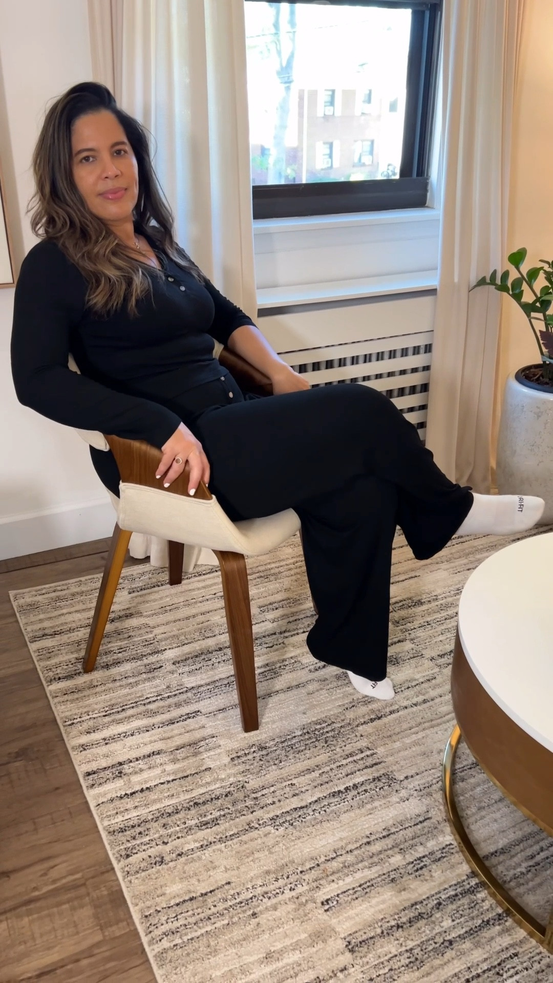 Dale otra  apariencia a tu sala con esta silla de acento🤎 

Accent chair, Living cozy, Home design 

#LTKActive #LTKHome #LTKSaleAlert