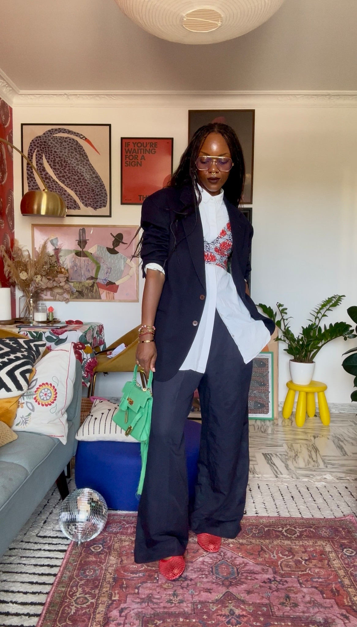 Layering a top over a white shirt is my favourite thing. 👌🏾

#LTKeurope #LTKfrance #LTKspring