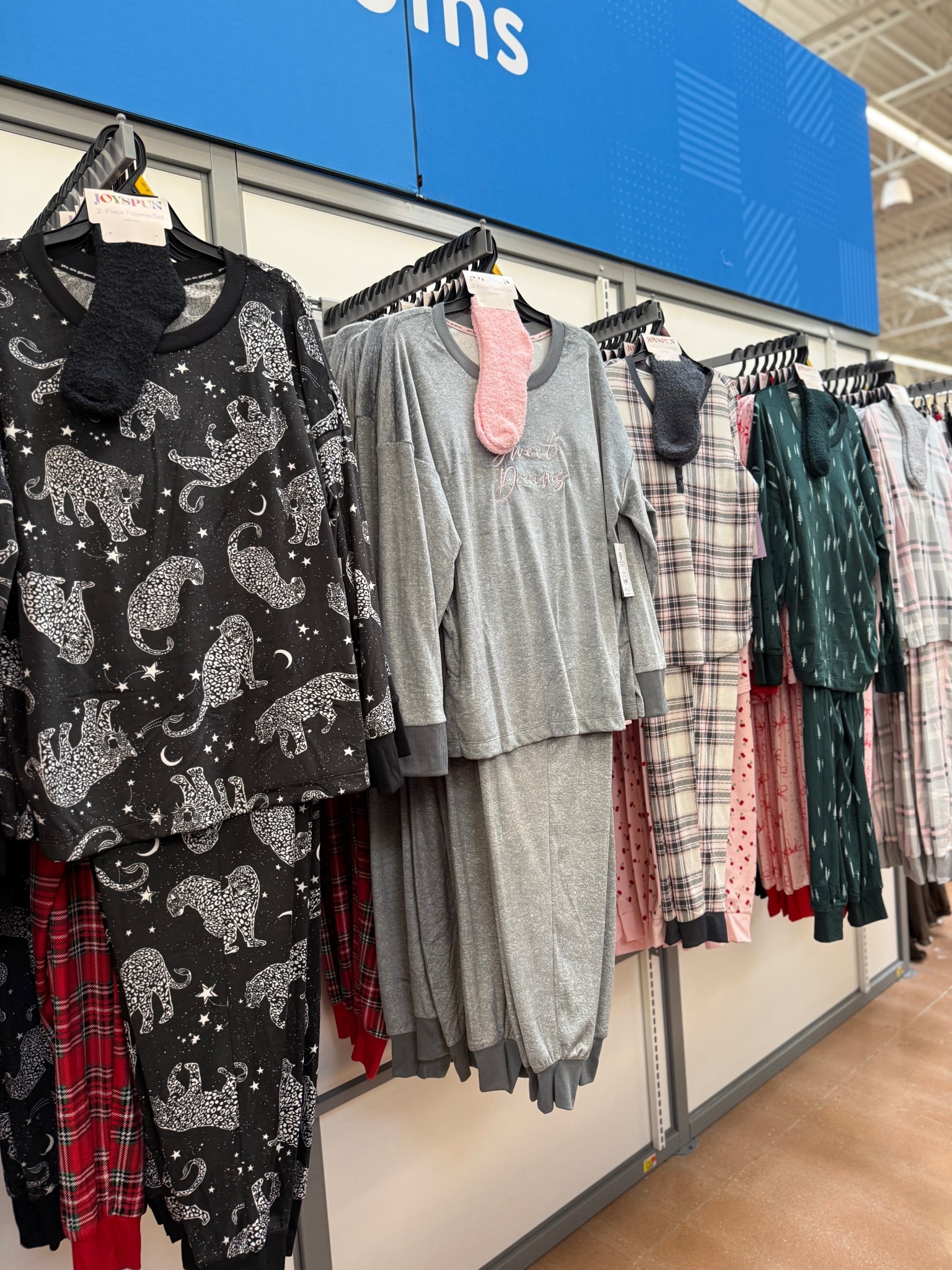 These pajama sets would make a great gift, and they’re only $20 for the entire set! 

#LTKselfcare #LTKHoliday #LTKGiftGuide