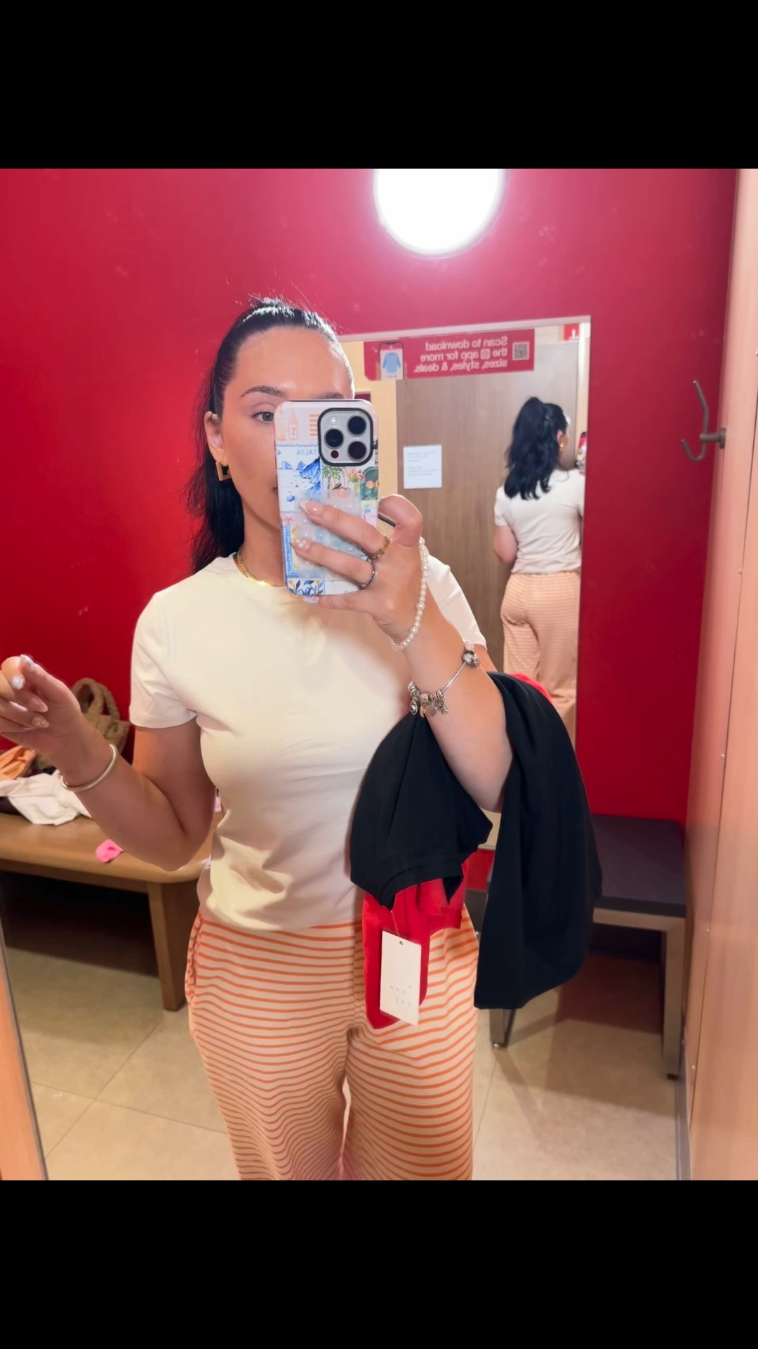 $5 tees!! Such a good basic to have. In an XS,  oversized and stretchy!

SO many colors!

#LTKSeasonal #LTKStyleTip #LTKWorkwear