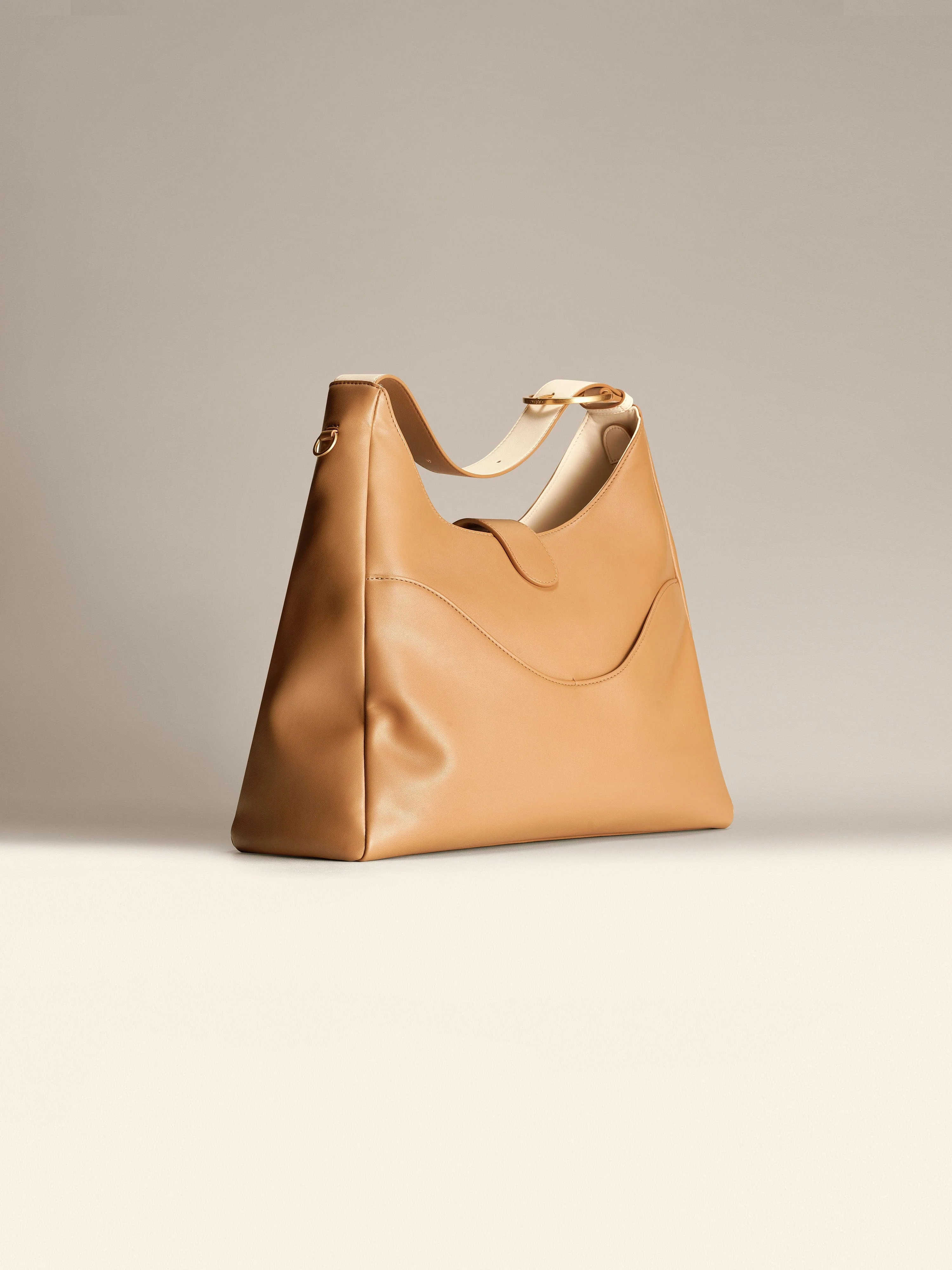 Reverie Hobo Toffee | OLEADA