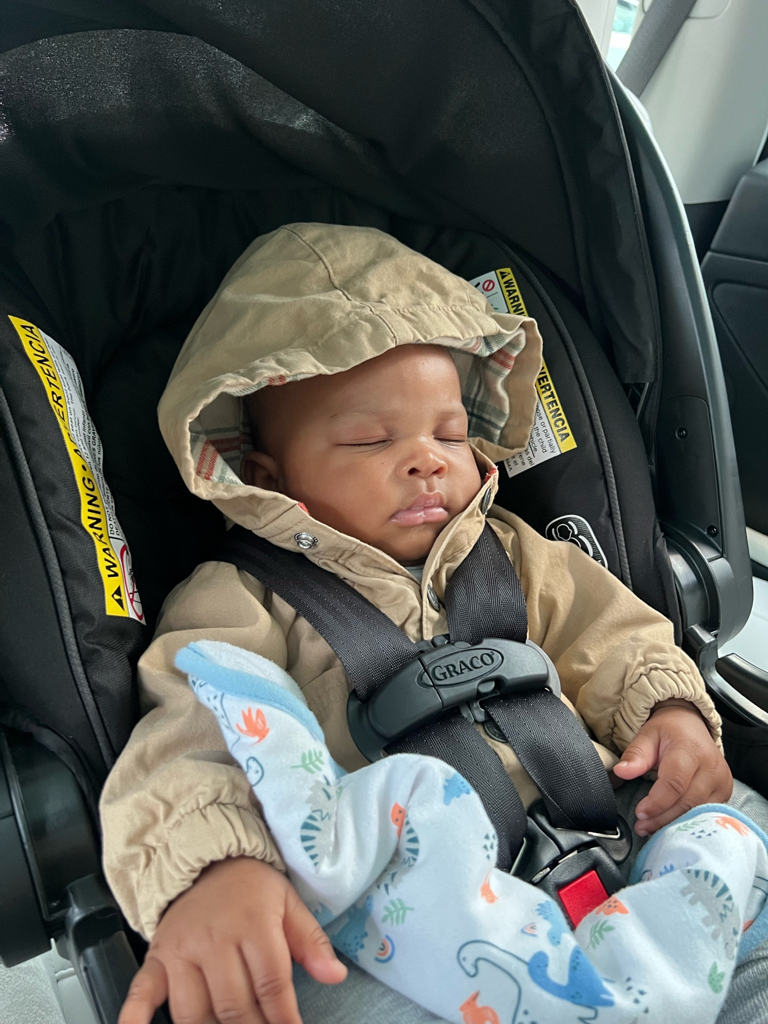 Baby’s first time wearing a jacket 😍🥰🍁 and it’s the perfect jacket for Fall!

#LTKKids #LTKFallSale #LTKBaby