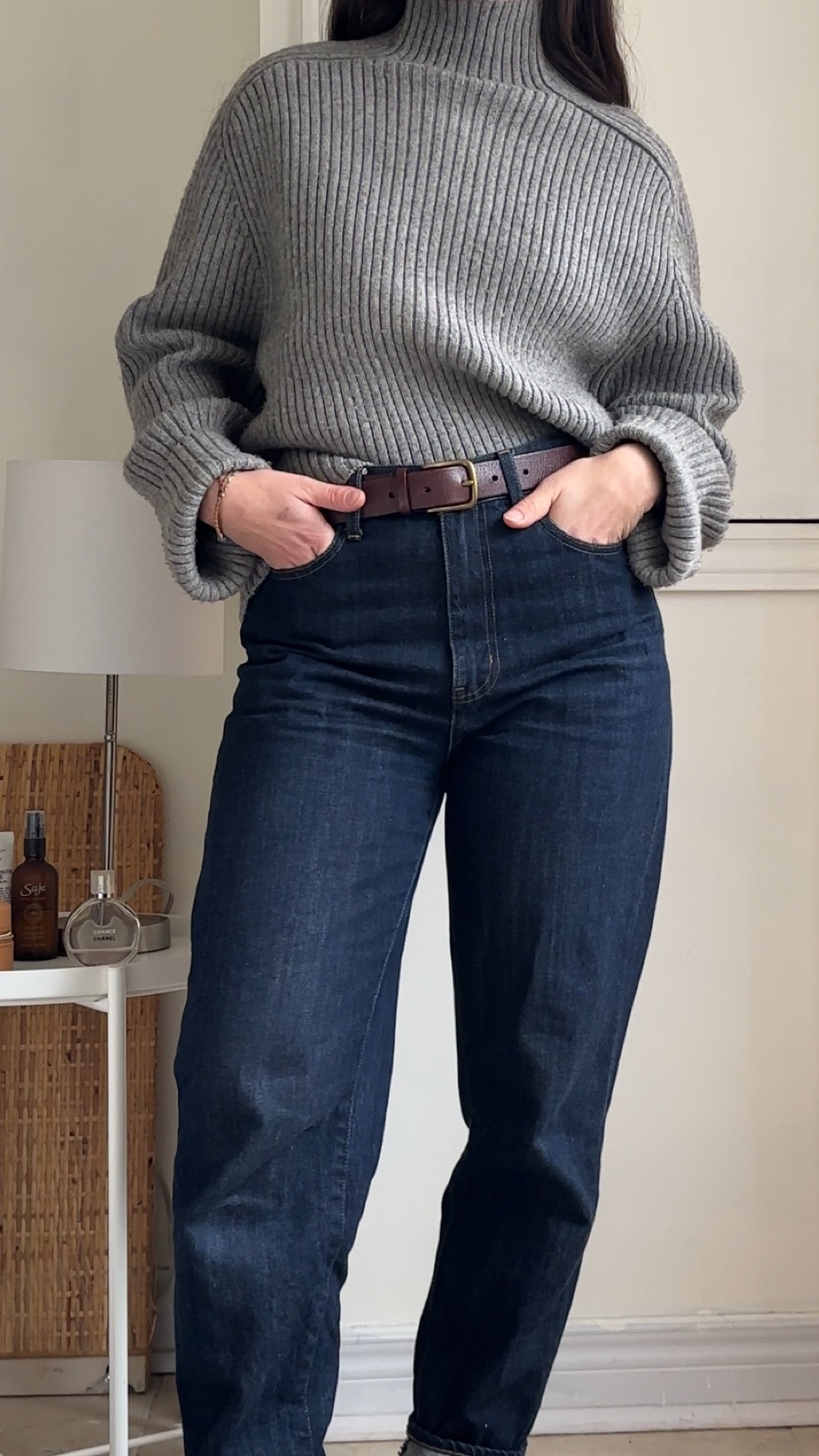 Simple outfit! I bought these pieces a few years ago so they’re not available anymore, but I linked a few similar items! 

#LTKSeasonal #LTKCyberWeek #LTKsalealert