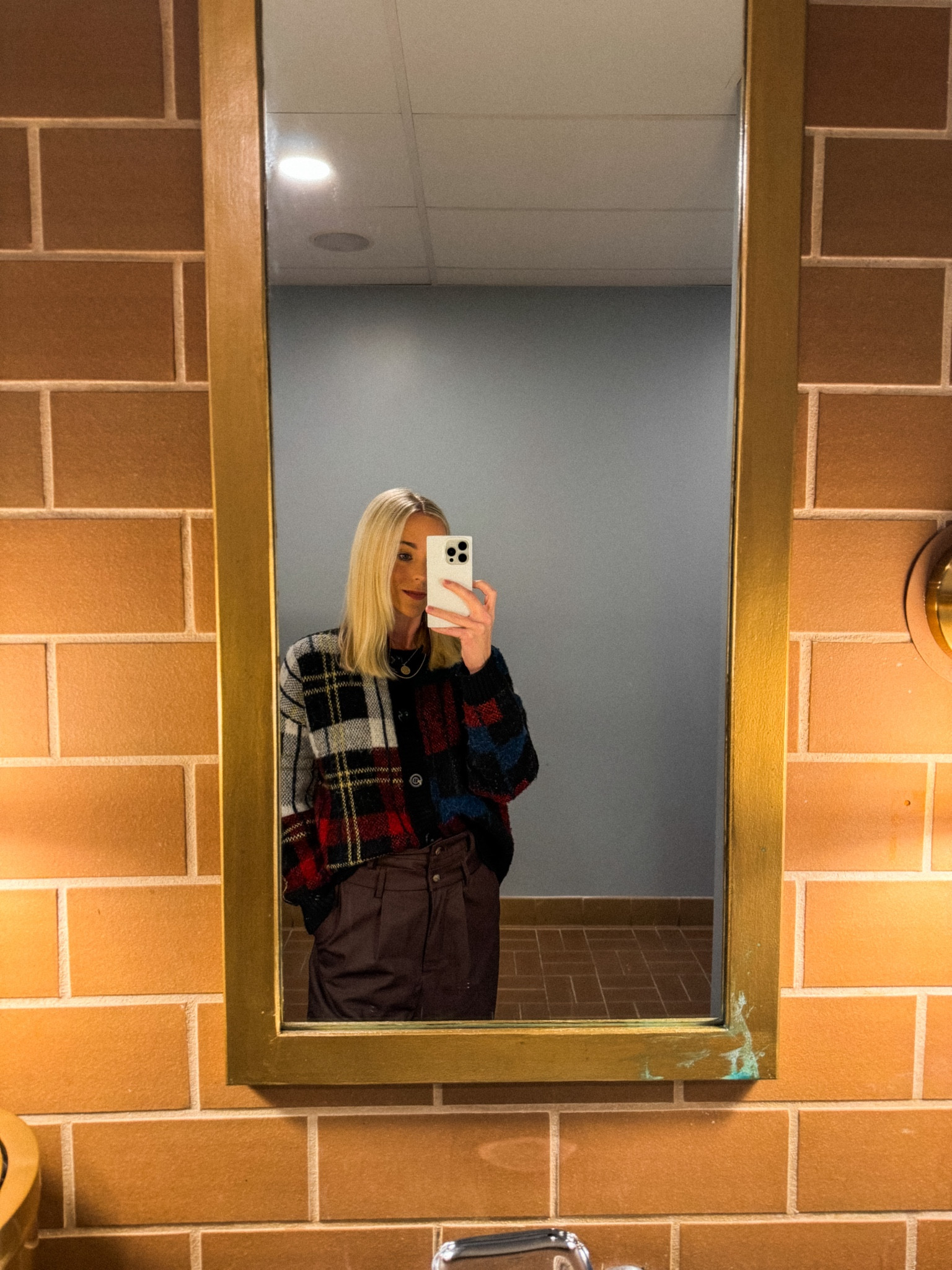 When your hubby has an early January birthday, the fun continues! 🤍🧣

Trouser pants are rented through Nuuly: https://www.nuuly.com/rent/products/double-waisted-trousers?color=020

#LTKSeasonal #LTKworkwear #LTKmens