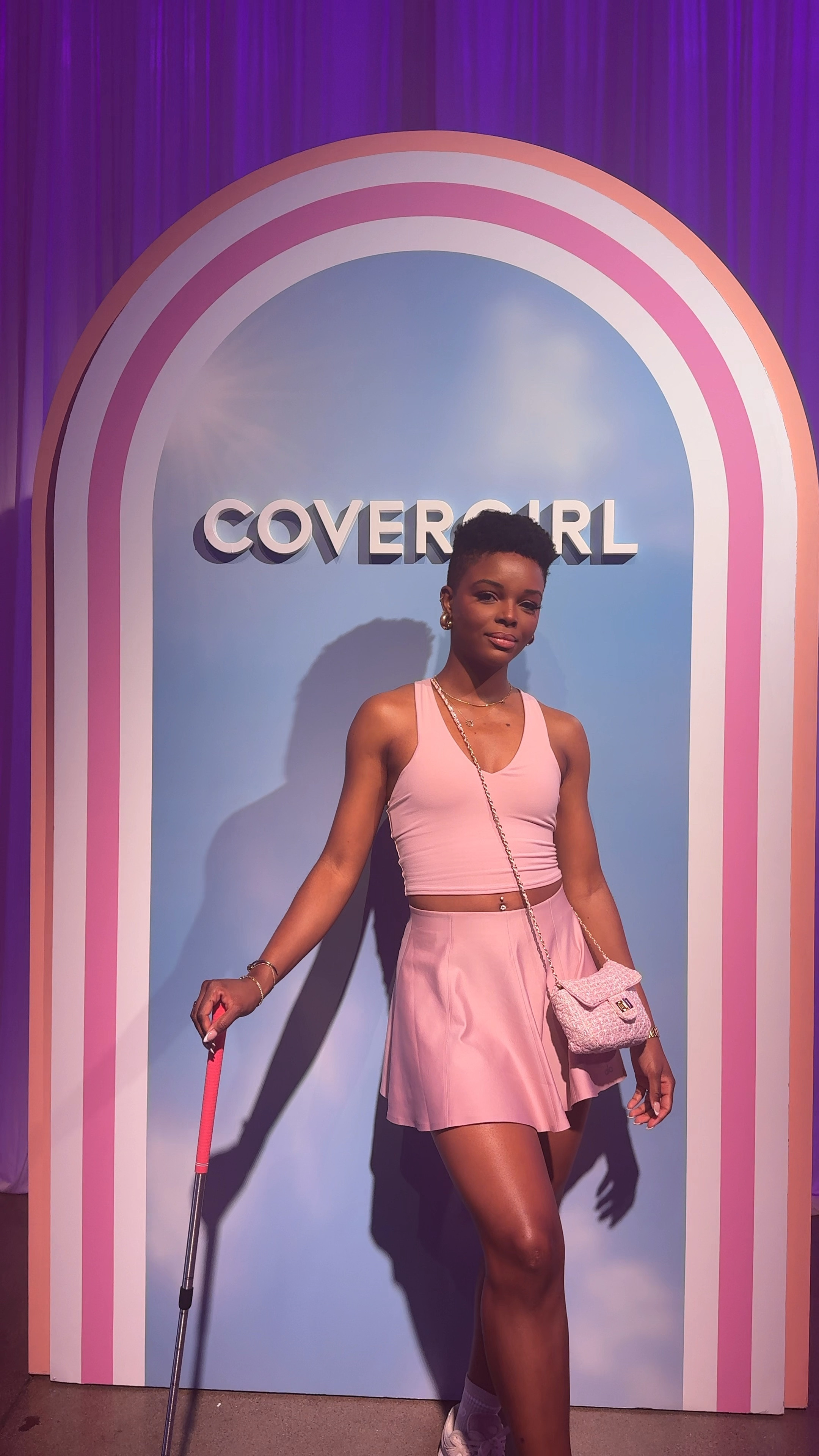 Sporty & Trendy Look featuring: 
✨ALO - I got the bra and skirt in a size small. Both run true to size and the skirt has a built in shorts underneath!
✨Lulus handbag 
✨ New Balance Sneakers in a size 8.5 