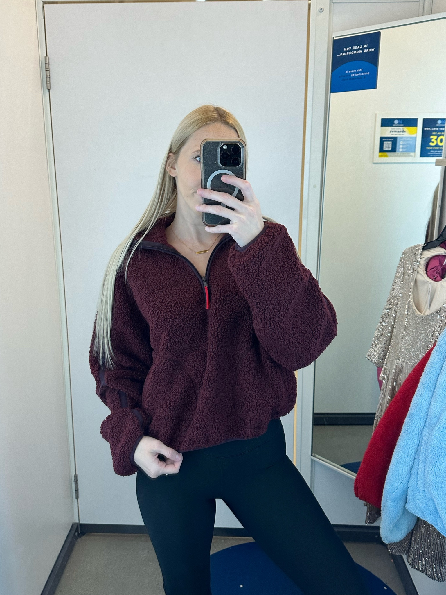 Old Navy sherpa quarter zip! ✨

This quarter zip jacket is so cute! I’m in a size small, a size up from my normal size so that it would be a little bigger. Looks so good with a pair of flare leggings and platform boots!

Sharing some more Old Navy fashion finds and Old Navy activewear below! 🥰

#LTKCyberWeek #LTKHoliday #LTKGiftGuide