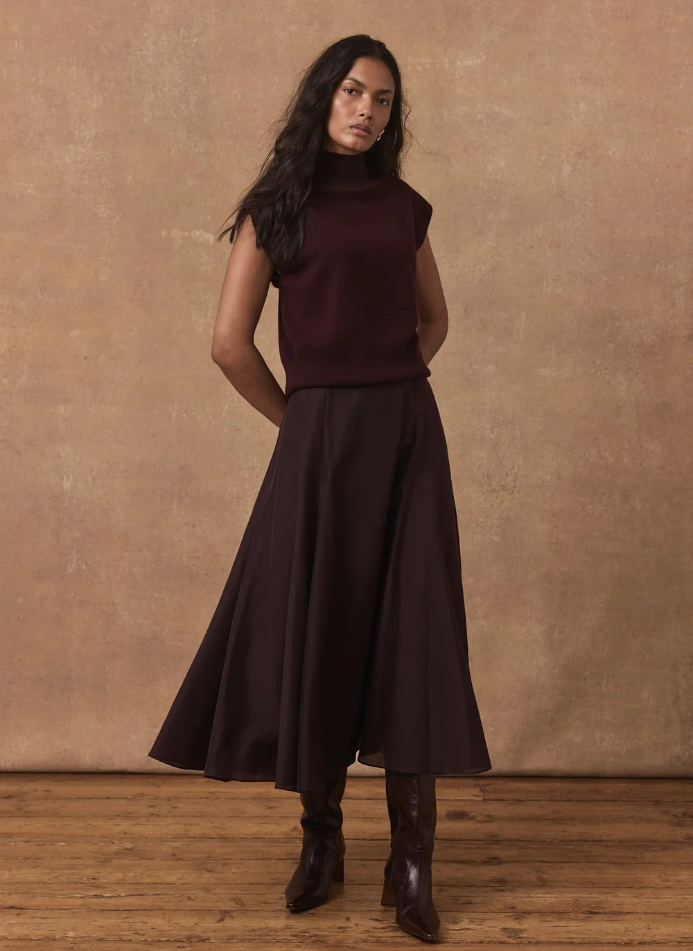 Burgundy Full Midi Skirt | Mint Velvet