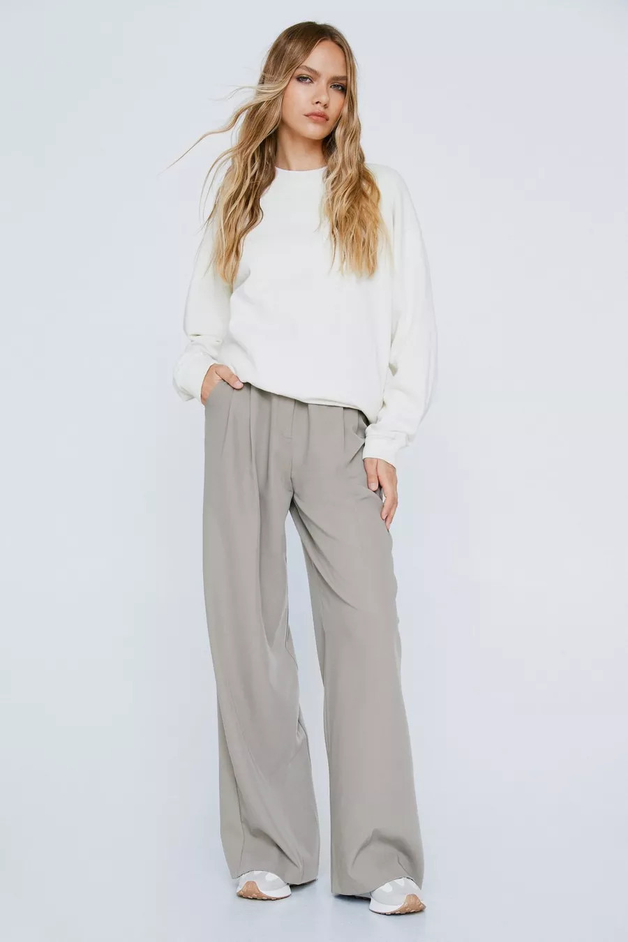 Pantalon de tailleur large plissé | Nasty Gal FR