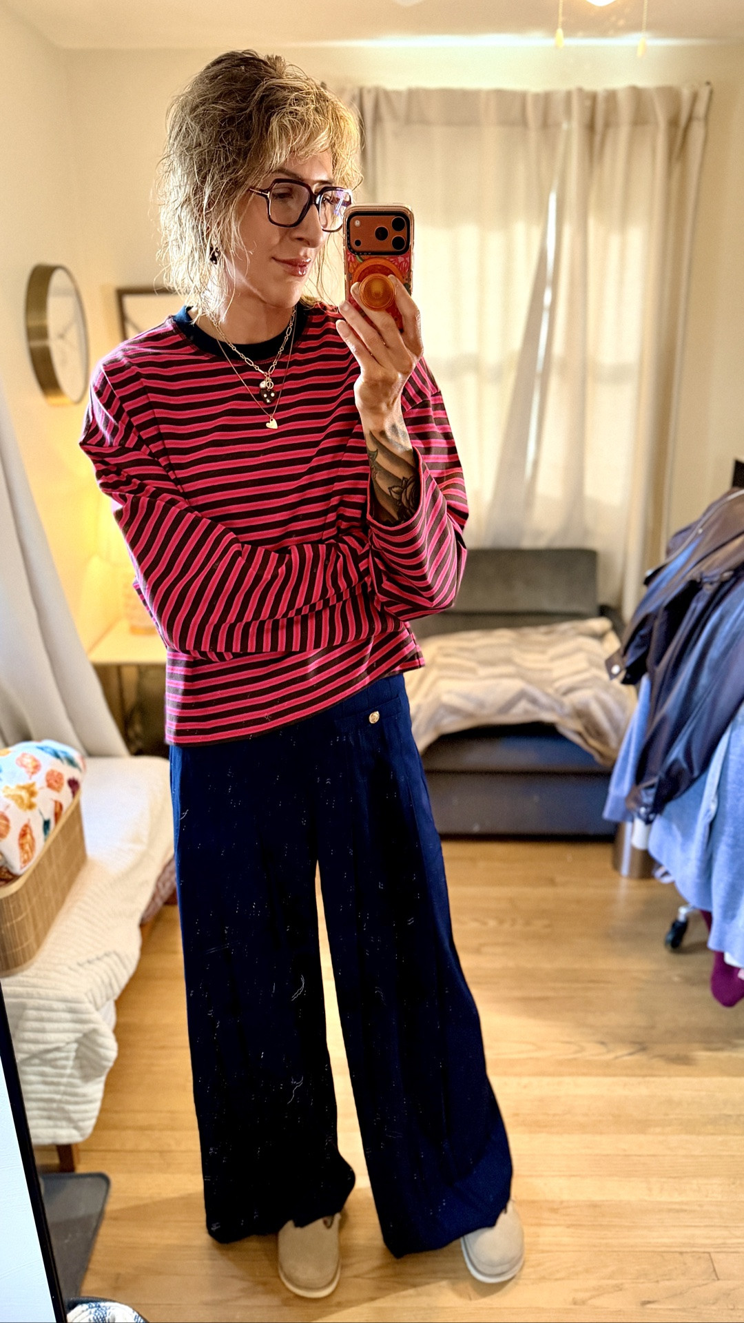 Almost 40. 6’3”. 36” inseam. This is the uniform.
Après June long sleeve — bought all three colors, no notes. Obsessed with these colors together. Loft wide legs that look like a skirt, which I’m into. Not a boutique hunt, just a reliable brand you can actually find. Ugg Mary Janes. That’s the shoe. No other shoes exist.
Sock Candy is here too — though they’ve stopped carrying extended sizes for larger feet, which is a choice. A bad one.
Casual office day.
💬 Comment SHOP and I’ll send you the link.

#tallgirl #tallstyle #ootd #tallwomenfashion #workwear #casualofficeoutfit #tallgirlsoftiktok #aprésjune #loftpants #loftstyle #uggmaryjane #widelegpants #over40style #over40fashion #tallgirlcheck #officeootd #fashionover40 #stripedtop #tallgirlproblems #sockcandy

#LTKTall #LTKPlusSize #LTKOver40