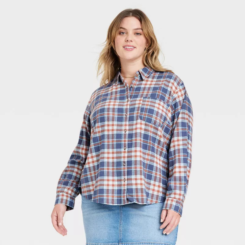 Women's Relaxed Fit Long Sleeve Flannel Button-Down Shirt - Universal Thread™ Plaid | Target