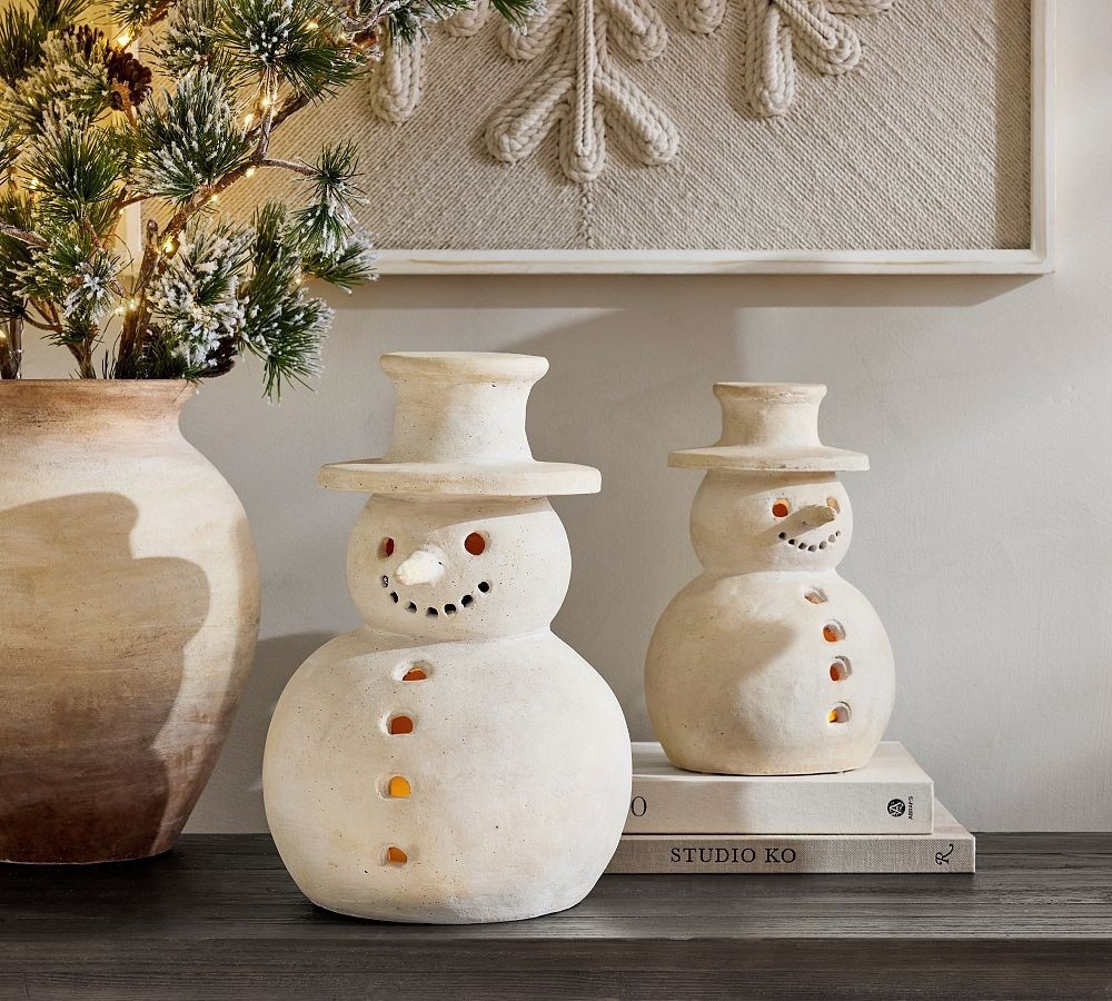 Pottery barns terracotta snowmen are the cutest things ever! They sell out super fast so don’t wait on these ones! They have new styles this year too! 

Christmas decor, Christmas tree, Christmas decorations, home decor 

#LTKSeasonal #LTKHoliday #LTKHome