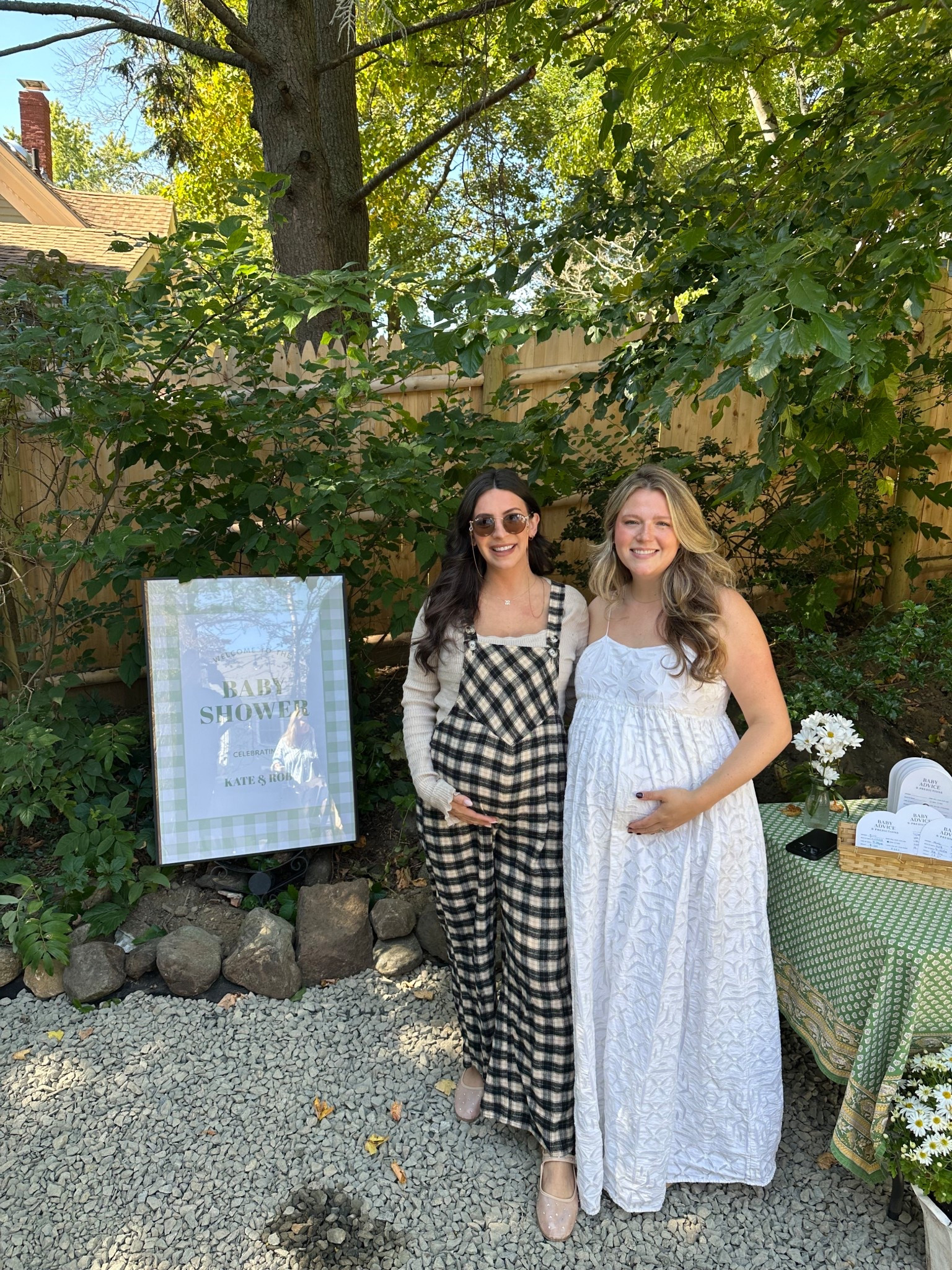 Entire outfit linked here for those asking! Both maternity and non maternity sizing 

#LTKFallSale #LTKSeasonal #LTKBump