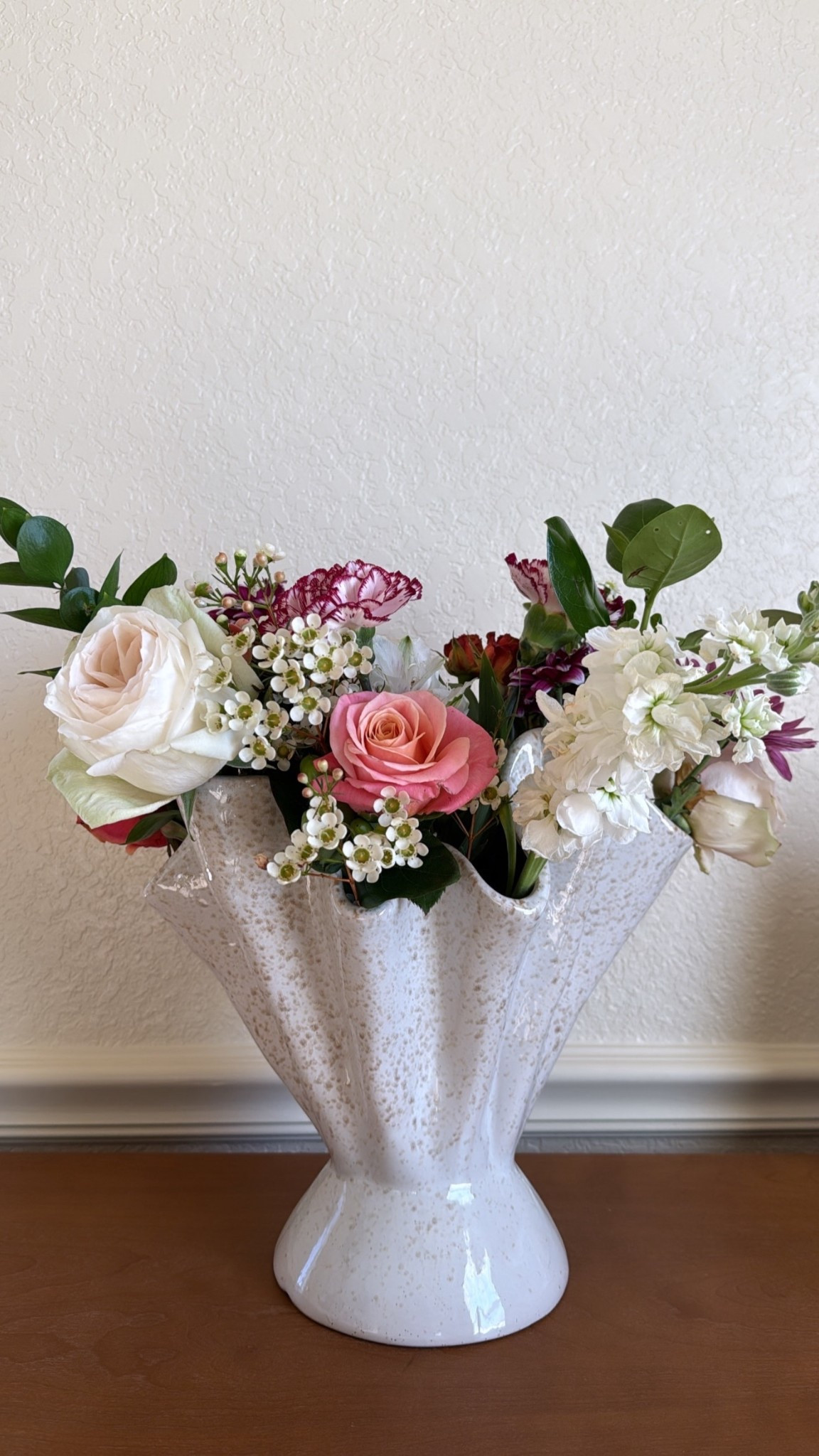 Flowers brighten my day!! 🌷🌸🪻

#LTKselfcare #LTKSeasonal #LTKdayinmylife